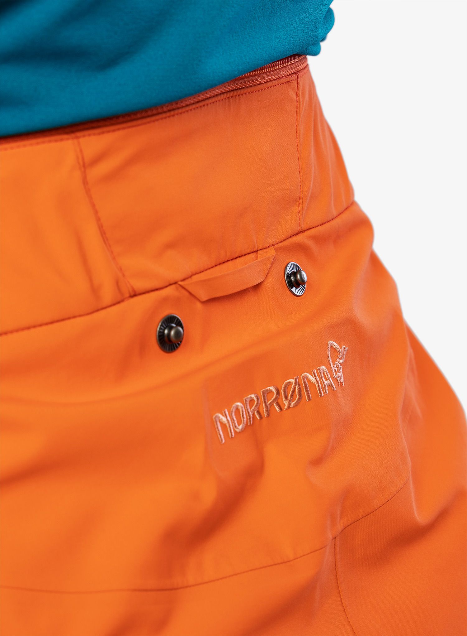 Штани жіночі Norrona Lyngen Gore-Tex Pro Pants - orange alert/peach amber