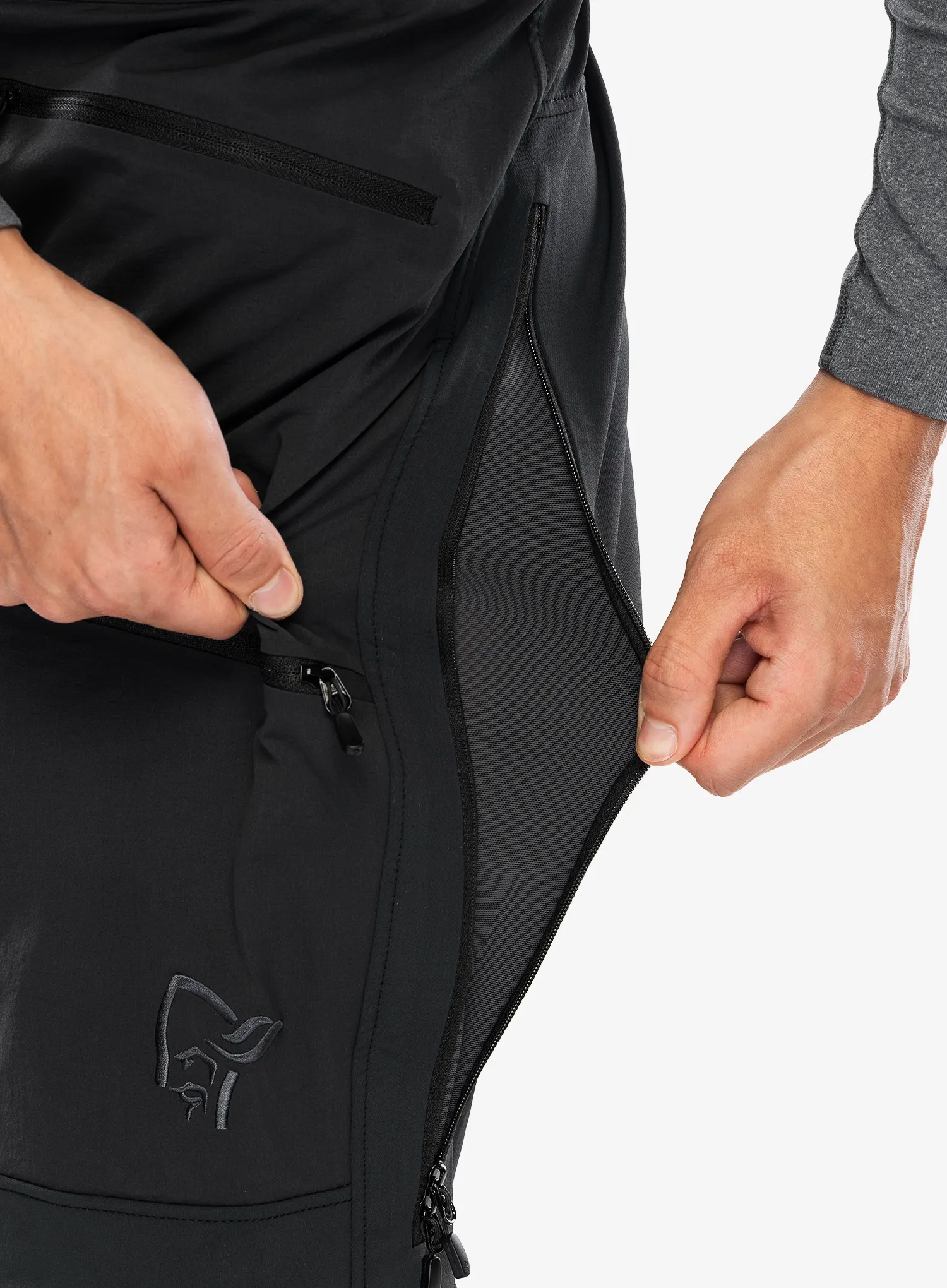 Штани softshell Norrona More Flex1 Pants - caviar