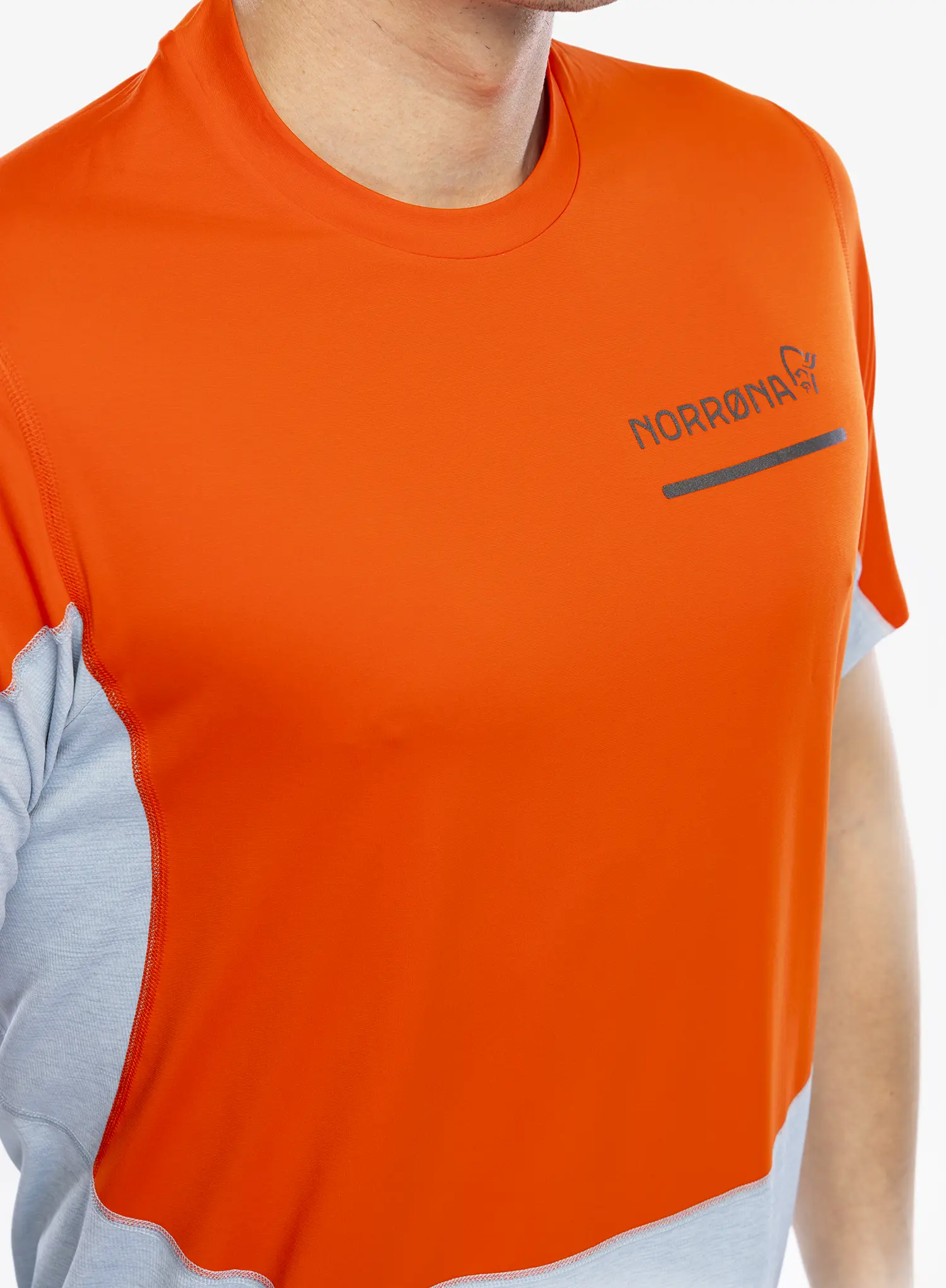 Футболка для бігу Norrona Senja Equaliser Lightweight T-Shirt - arednalin