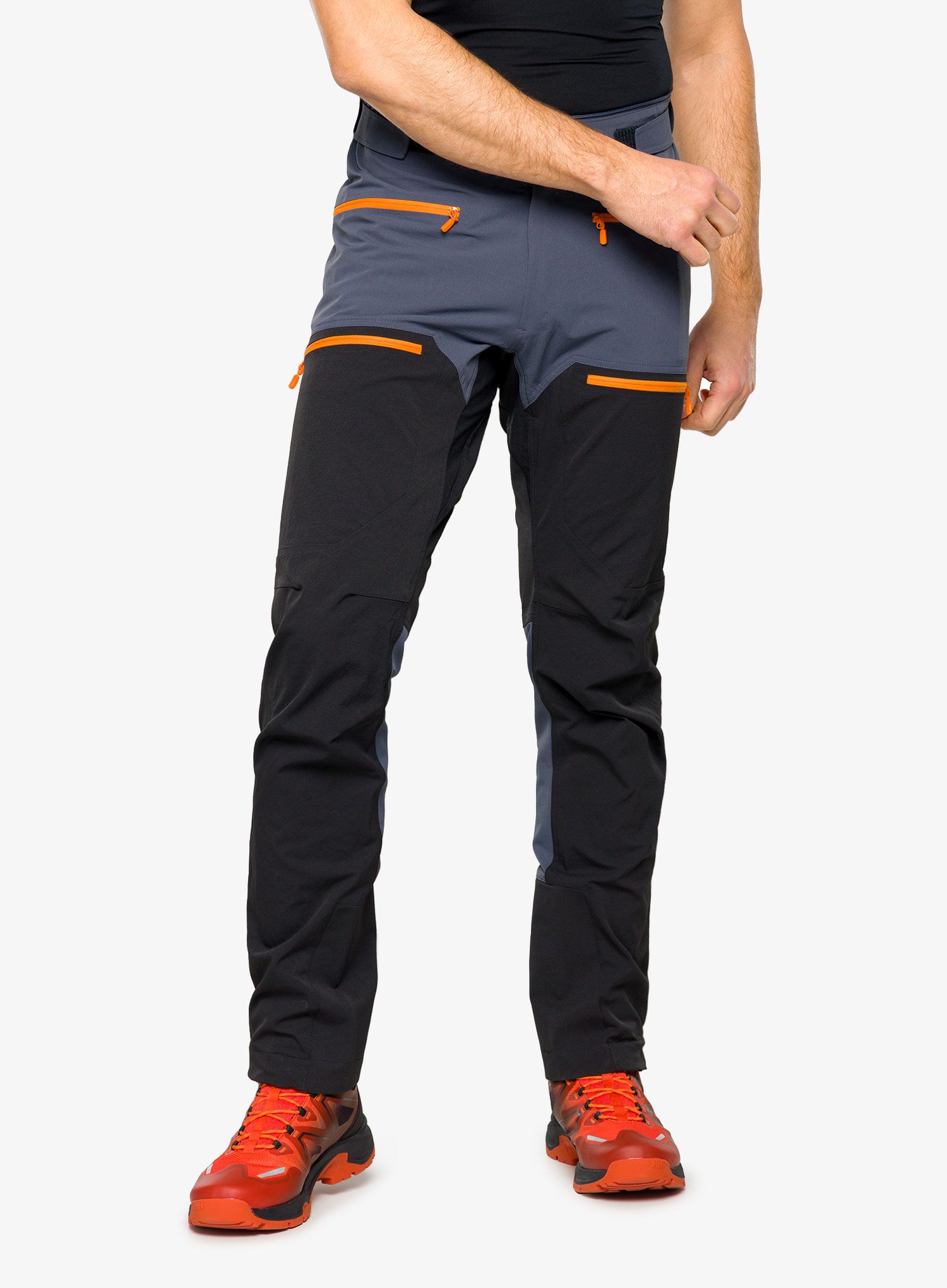 Штани softshell Norrona Trollveggen Flex1 Pants - cool black/orange popsicle