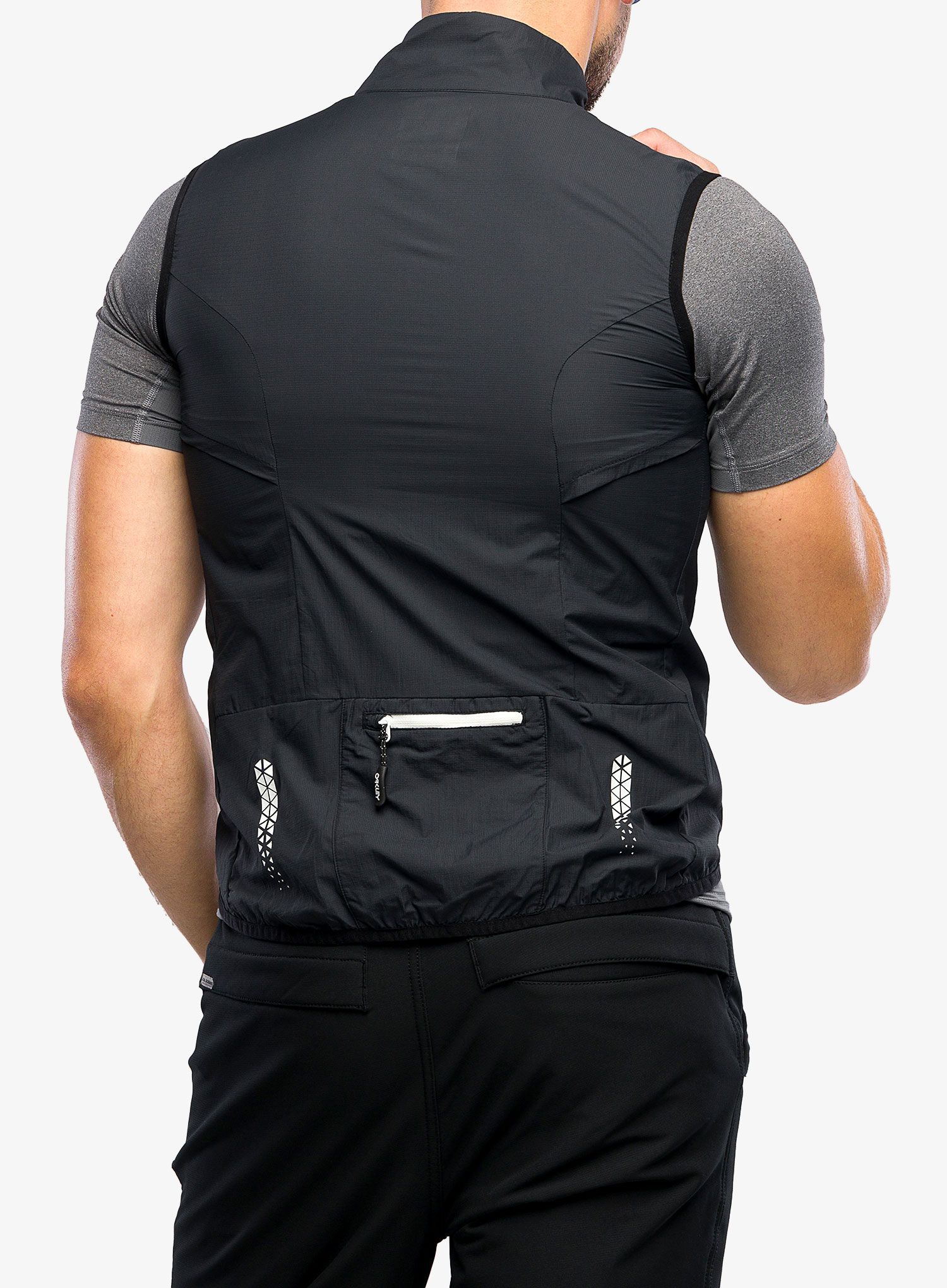 Жилет Oakley Elements Pkble Vest - blackout