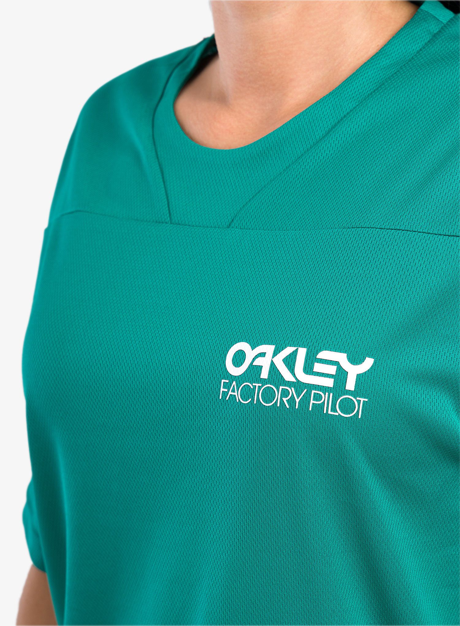 Футболка жіноча Oakley Factory Pilot Lite Ss Ii - green lake