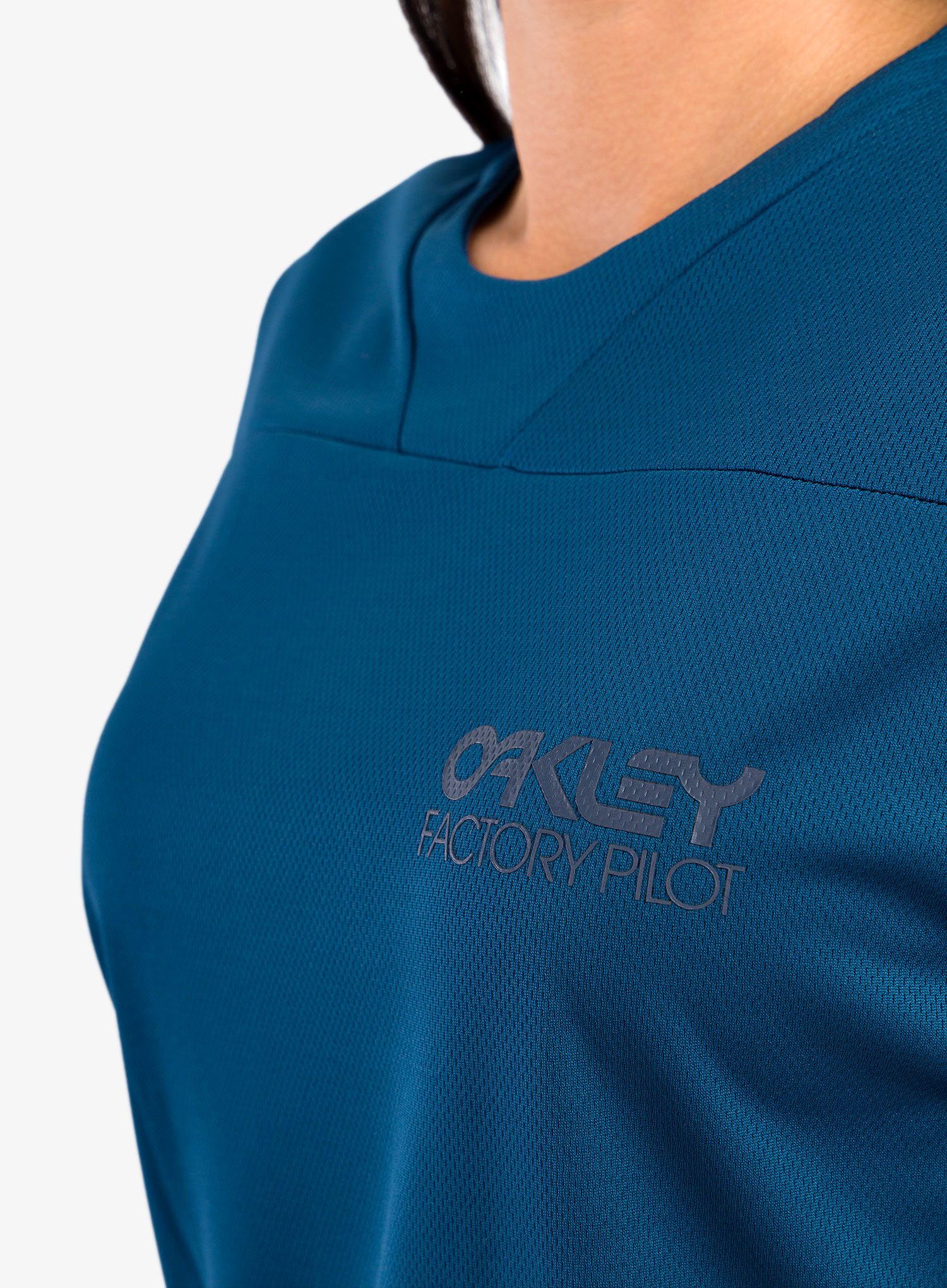 Футболка жіноча Oakley Factory Pilot Lite Ss Ii - poseidon