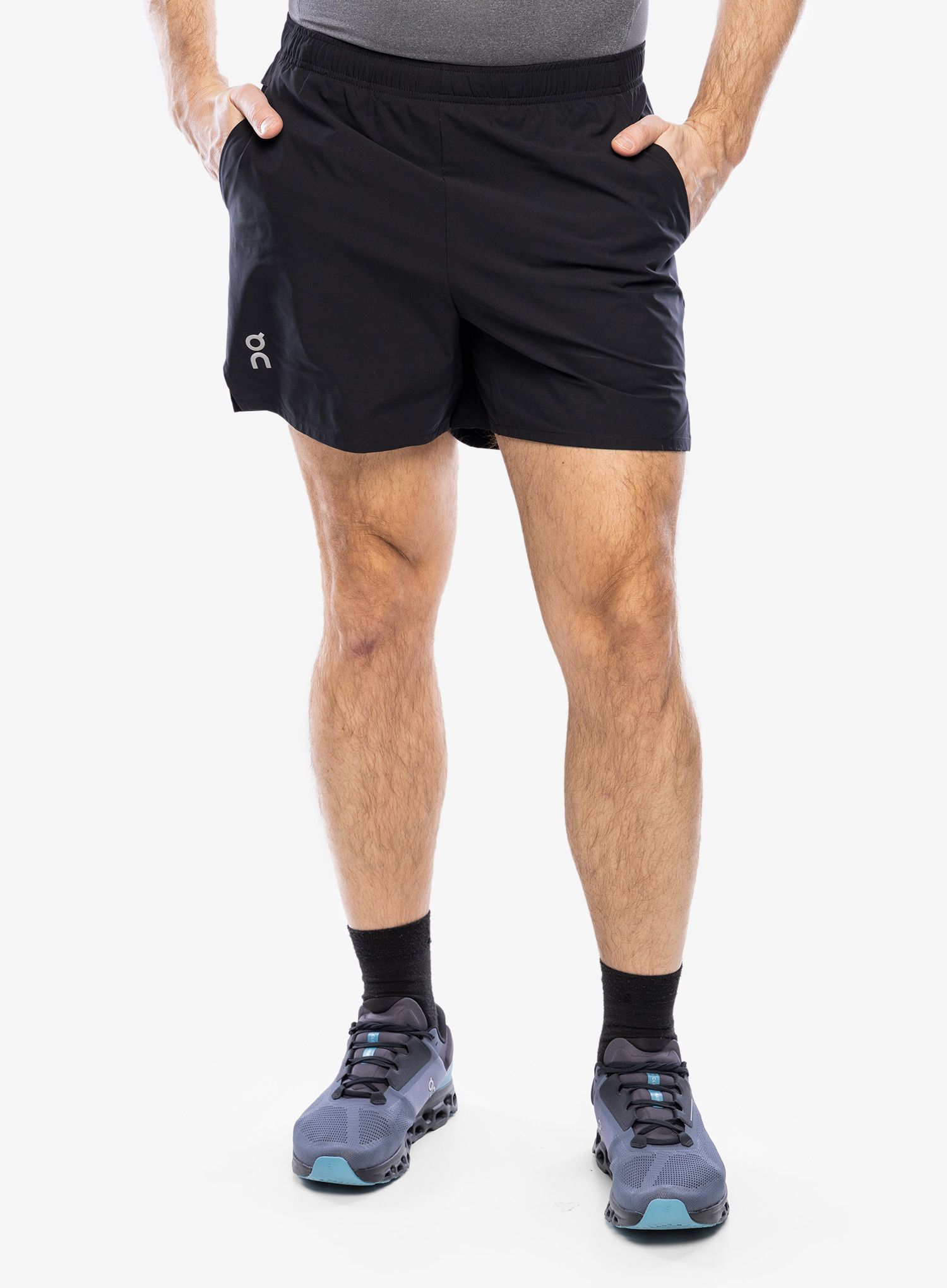 Шорти для бігу On Essential Shorts - black