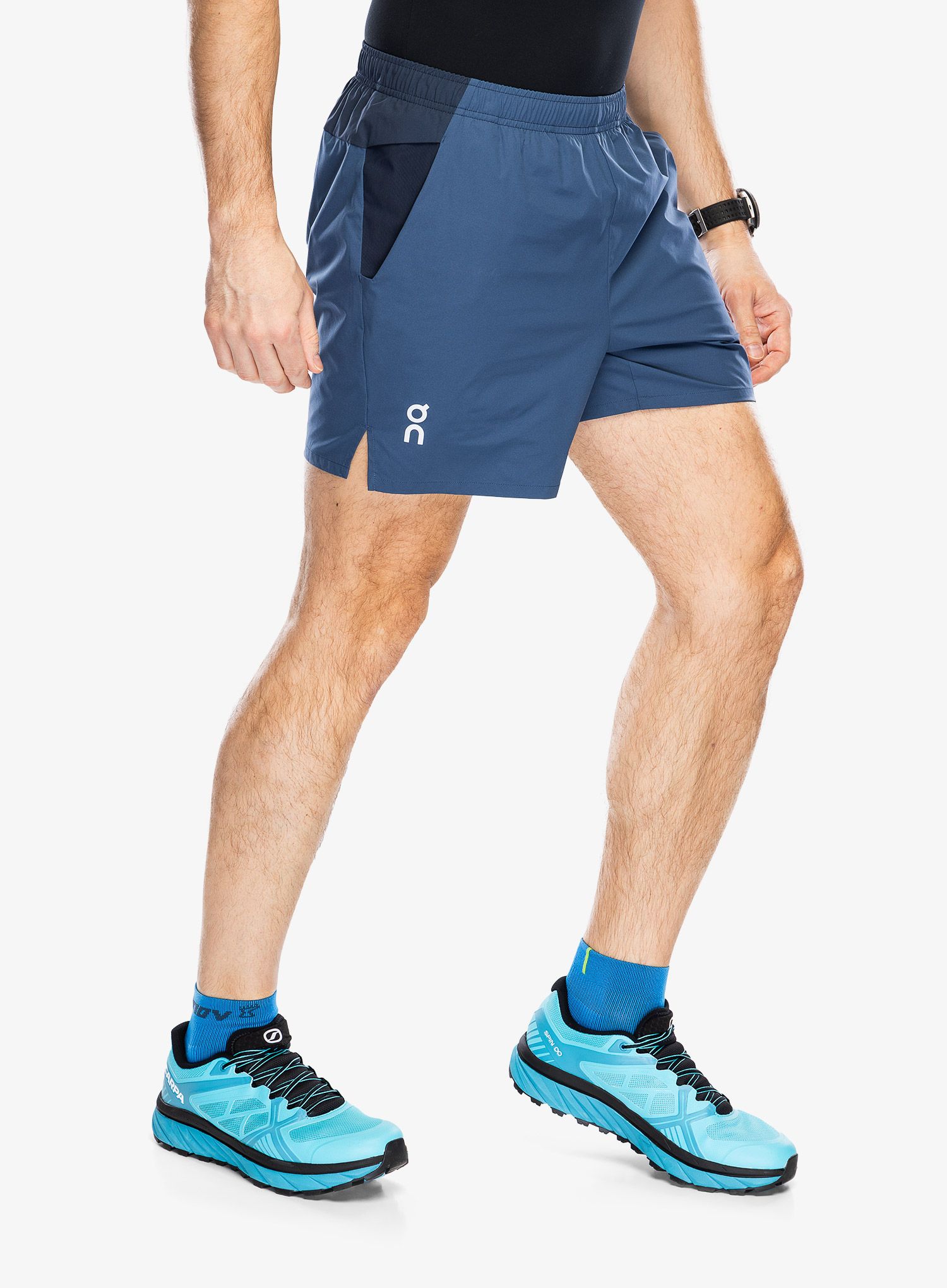 Шорти для бігу On Essential Shorts - navy