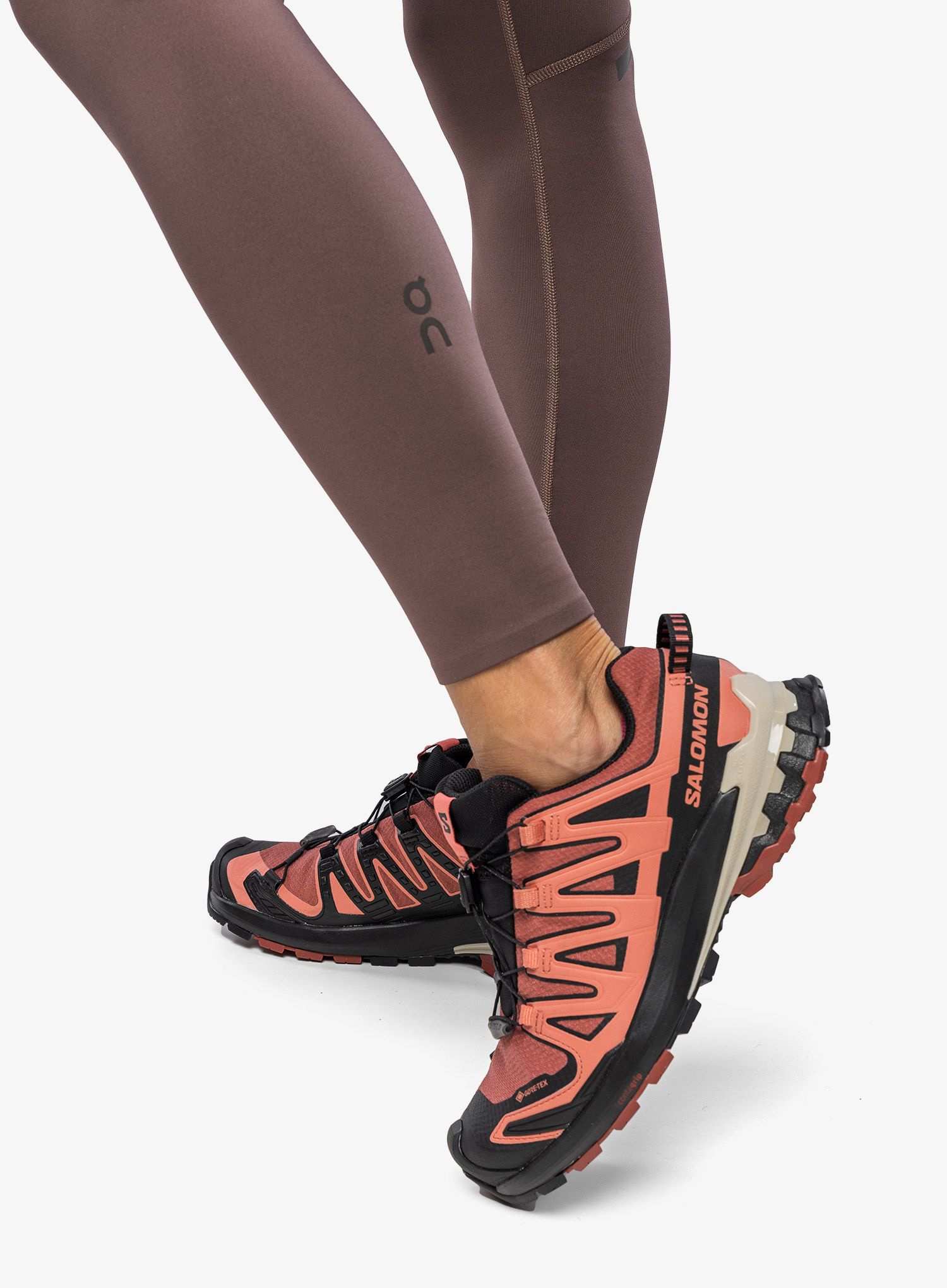 Штани для бігу жіночі On Performance Winter Tights - grape