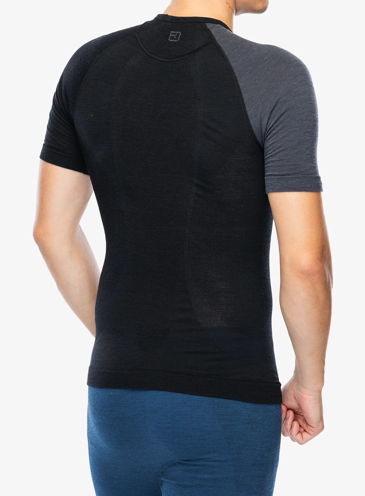Термофутболка Ortovox 120 Comp Light Short Sleeve - black raven