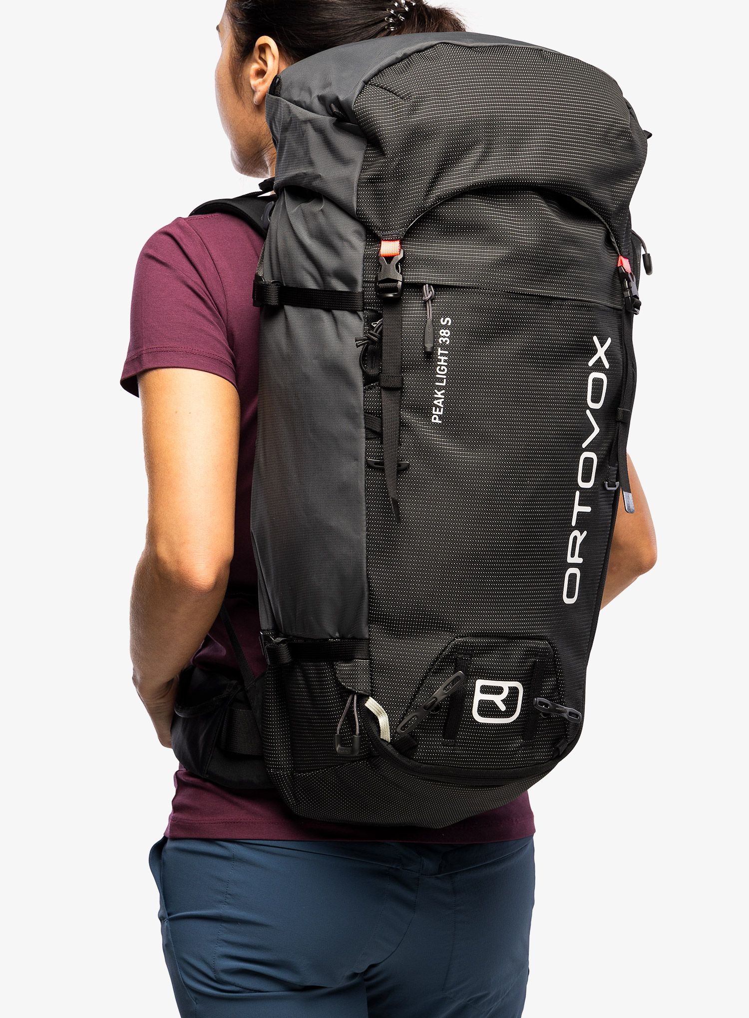 Рюкзак гірський жіночий Ortovox Peak Light 38 S - black raven