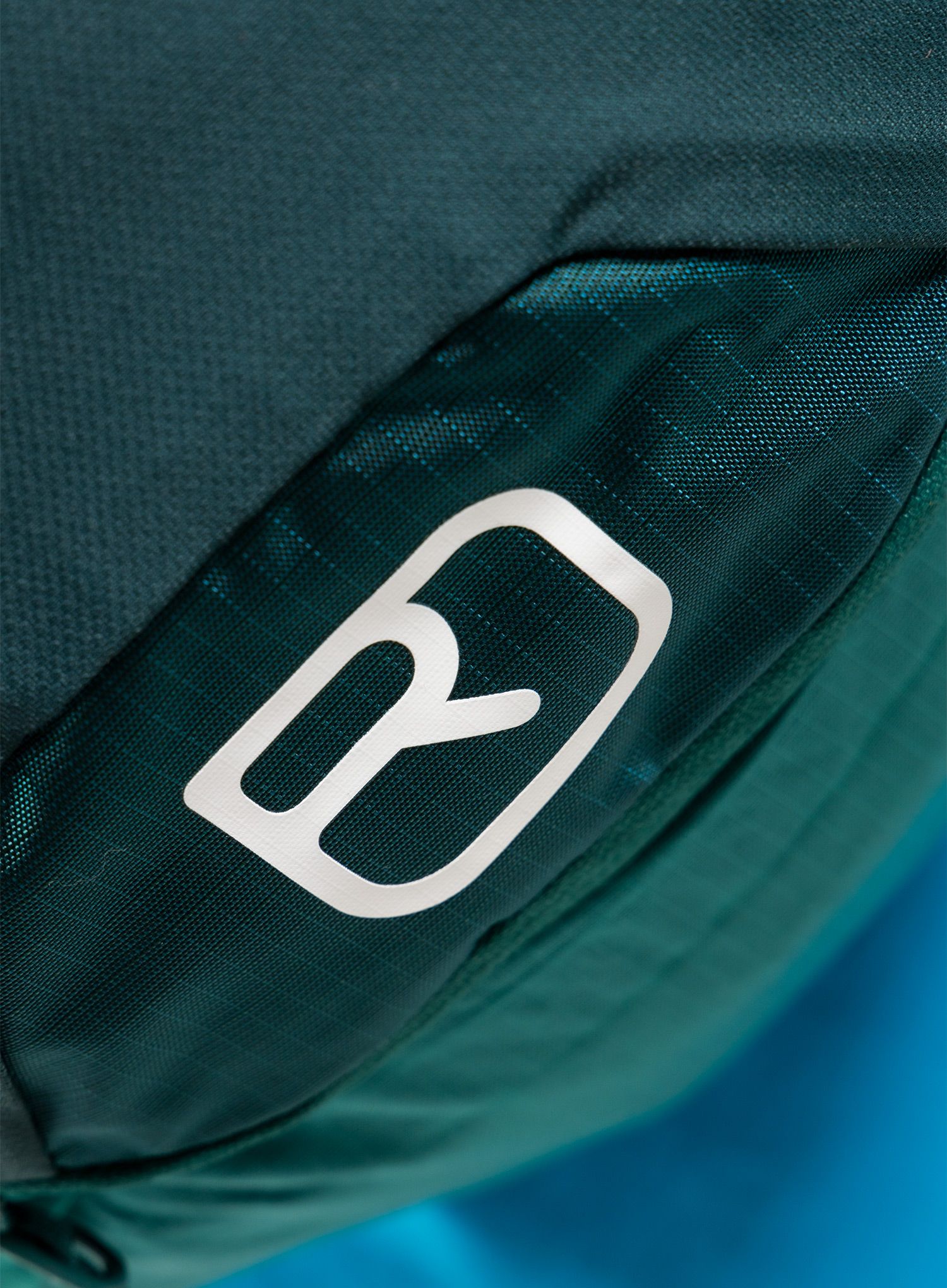 Рюкзак туристичний Ortovox Traverse 30 - pacific green