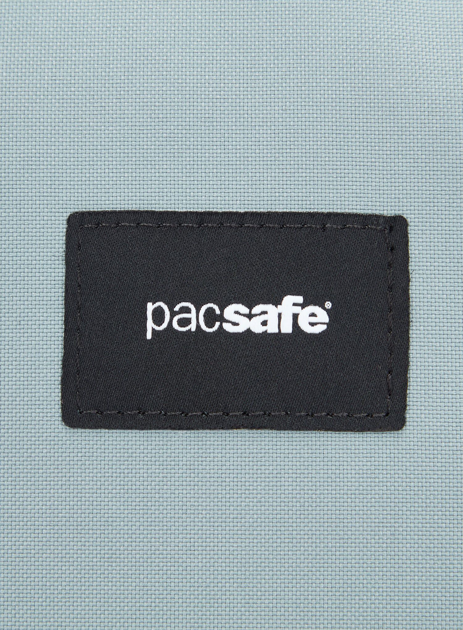 Рюкзак міський Pacsafe GO 25 L Backpack - fresh mint