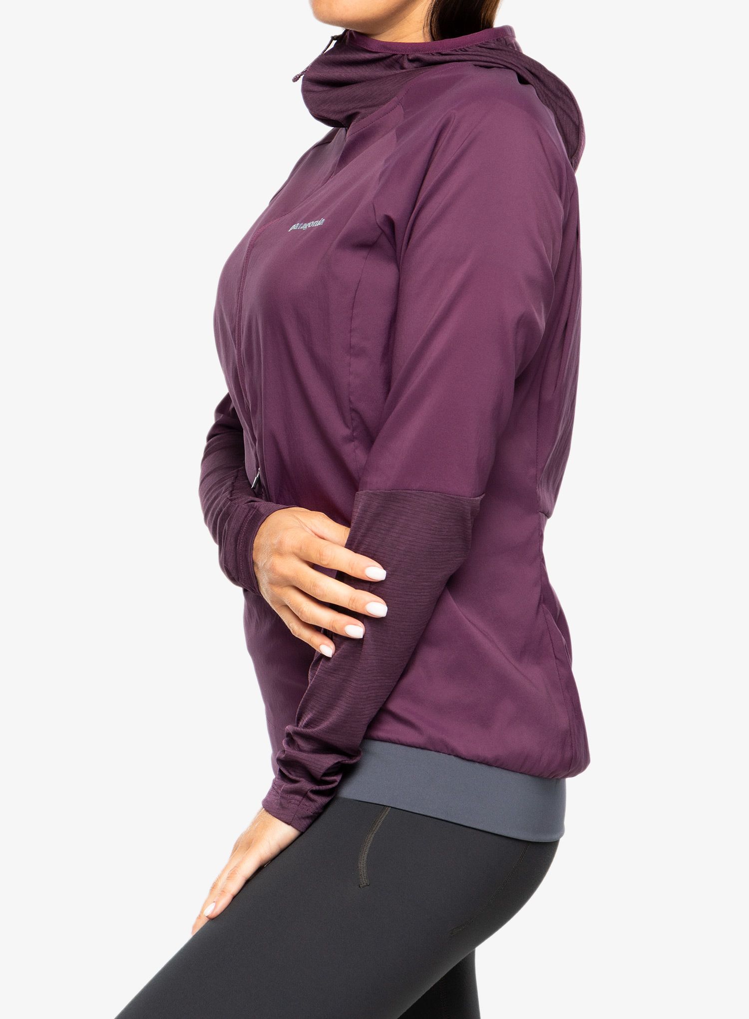 Куртка для бігу жіноча Patagonia Airshed Pro Pullover - night plum