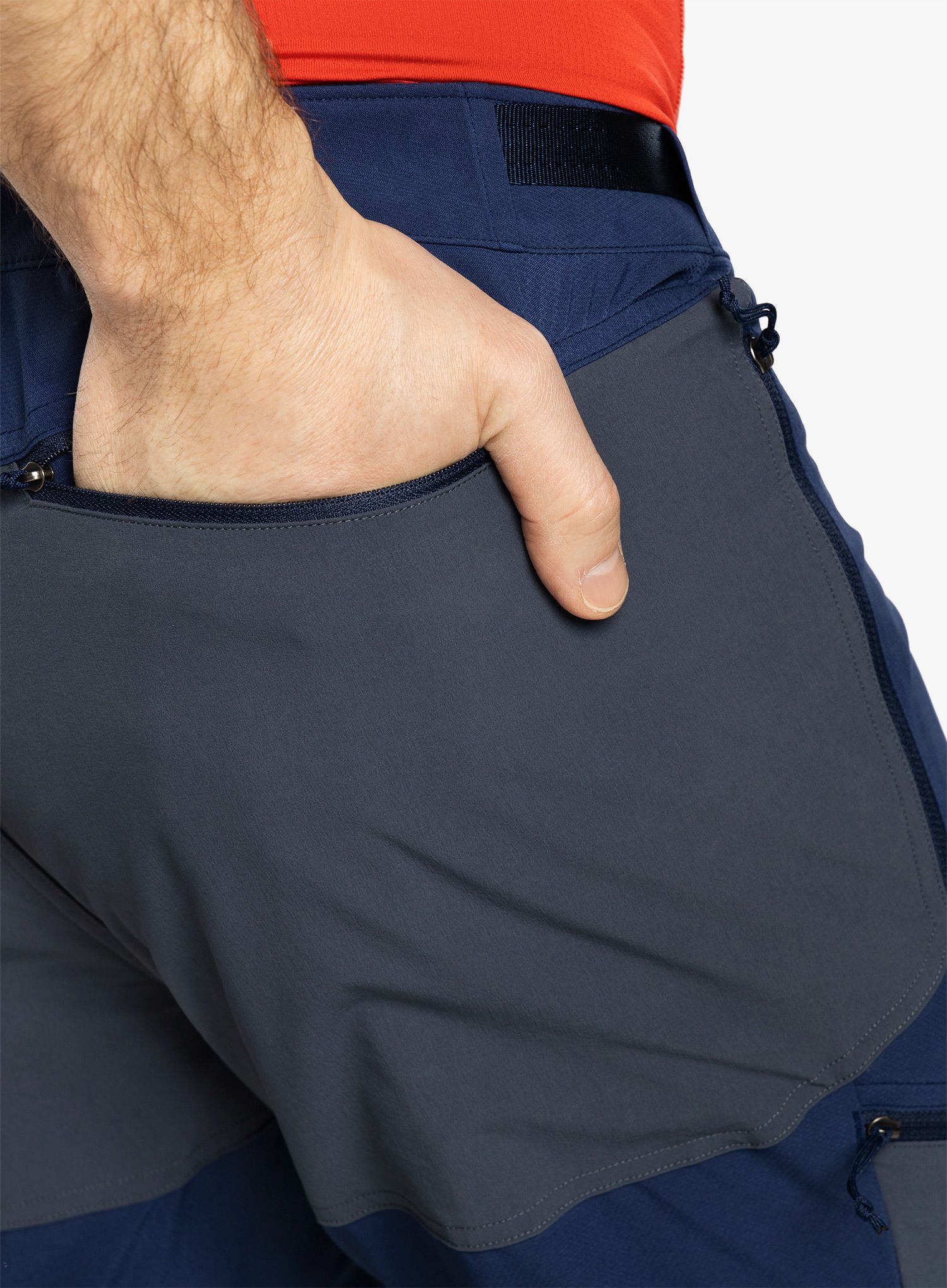 Штани трекінгові Patagonia Altvia Alpine Pants - classic navy