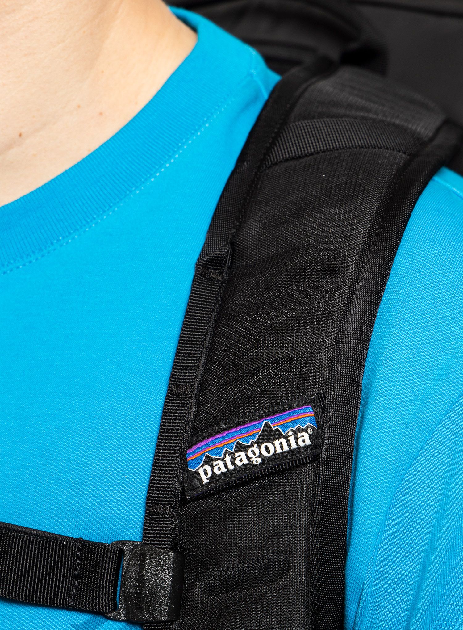 Рюкзак гірський Patagonia Altvia Pack 28L - black
