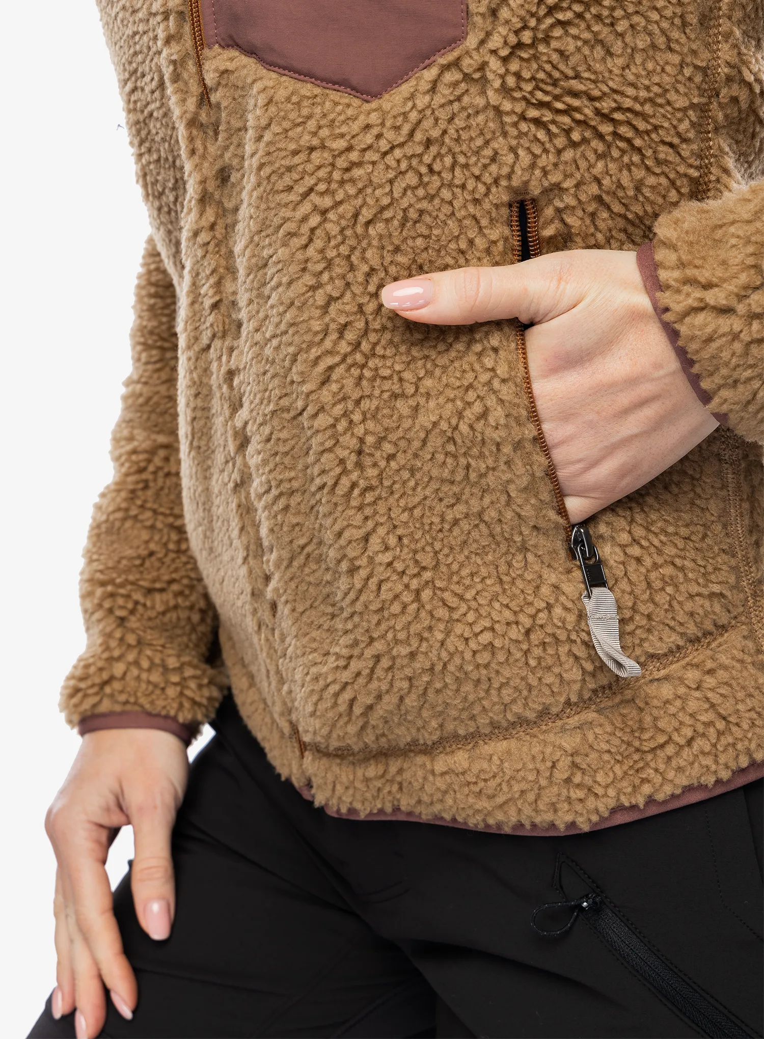Фліска жіноча Patagonia Classic Retro-X Jacket - nest brown/dulse mauve