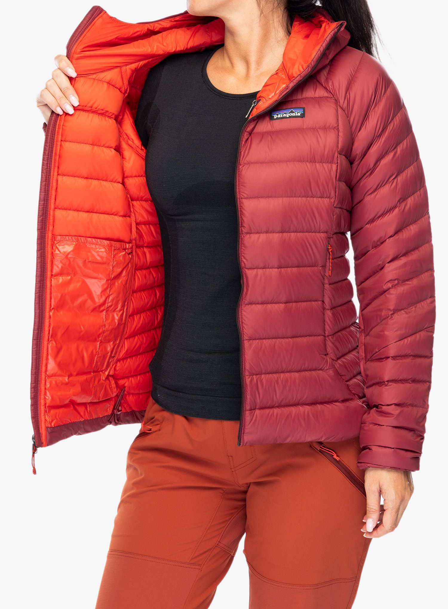Пуховик жіноча Patagonia Down Sweater Hoody - oxide red
