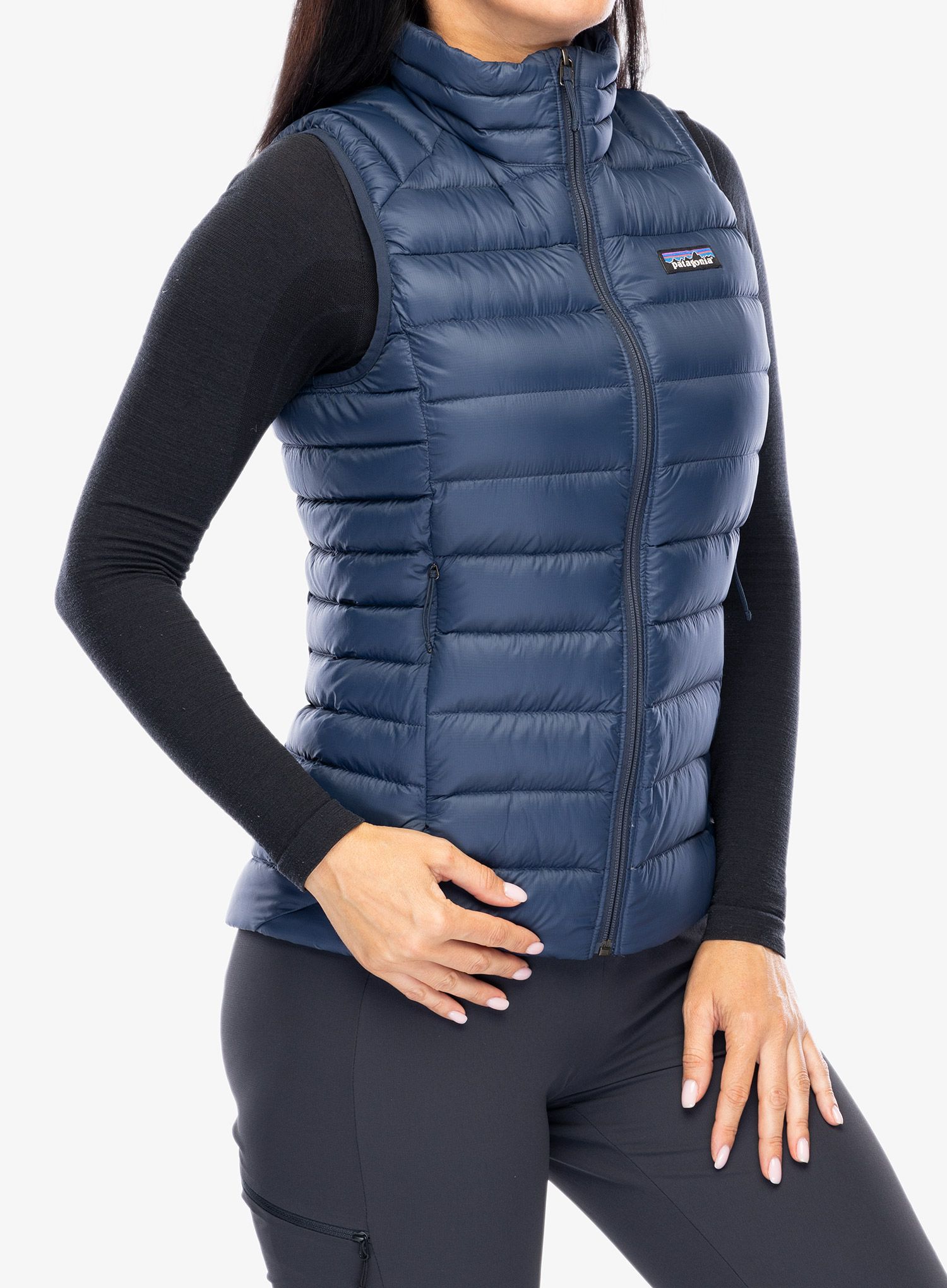 Жилет жіночий Patagonia Down Sweater Vest - new navy