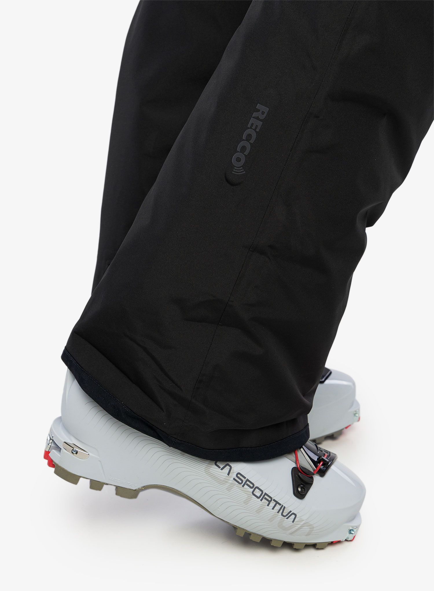 Штани жіночі Patagonia Insulated Powder Town Pants - black