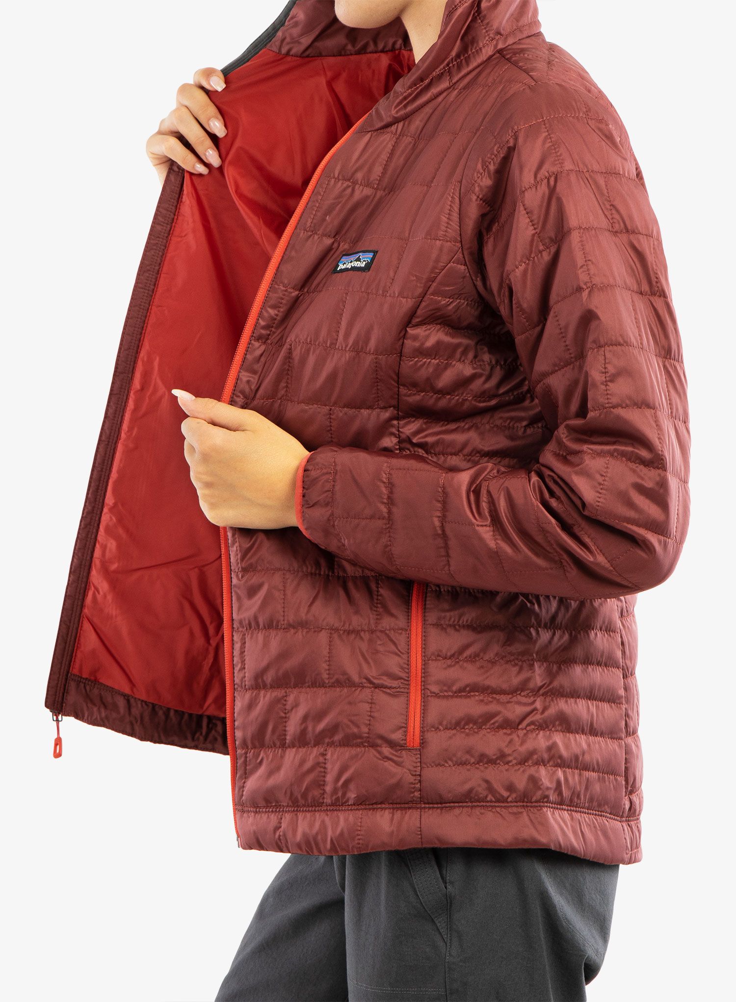Куртка утеплена жіноча Patagonia Nano Puff Jacket - sequoia red