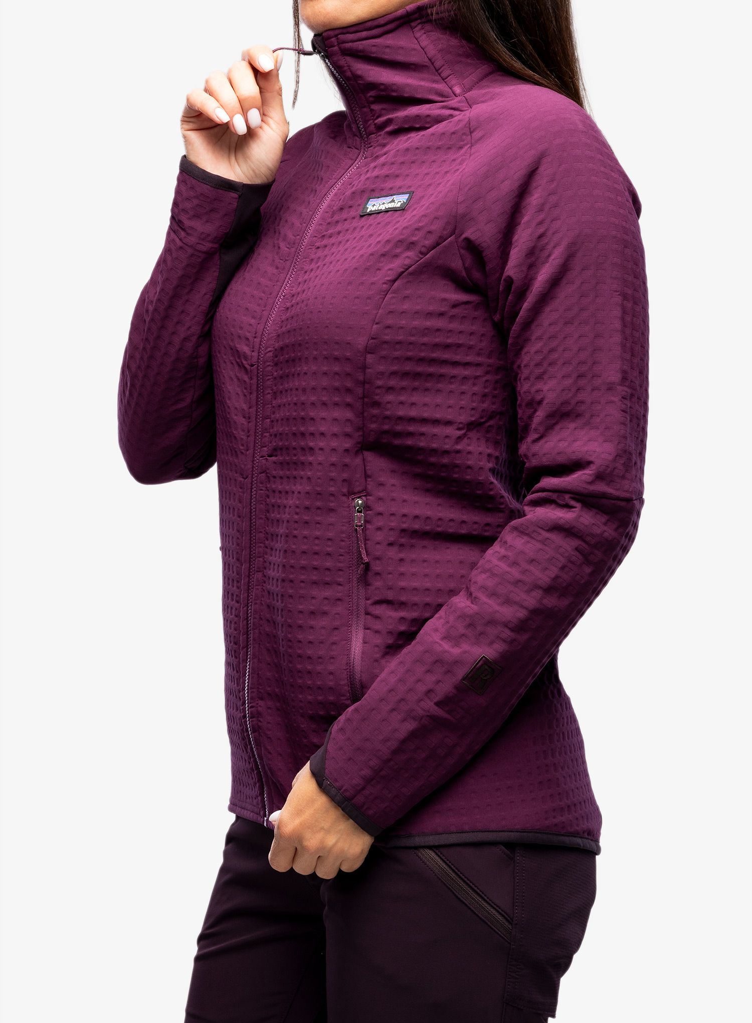 Куртка жіноча Patagonia R2 TechFace Jkt - night plum