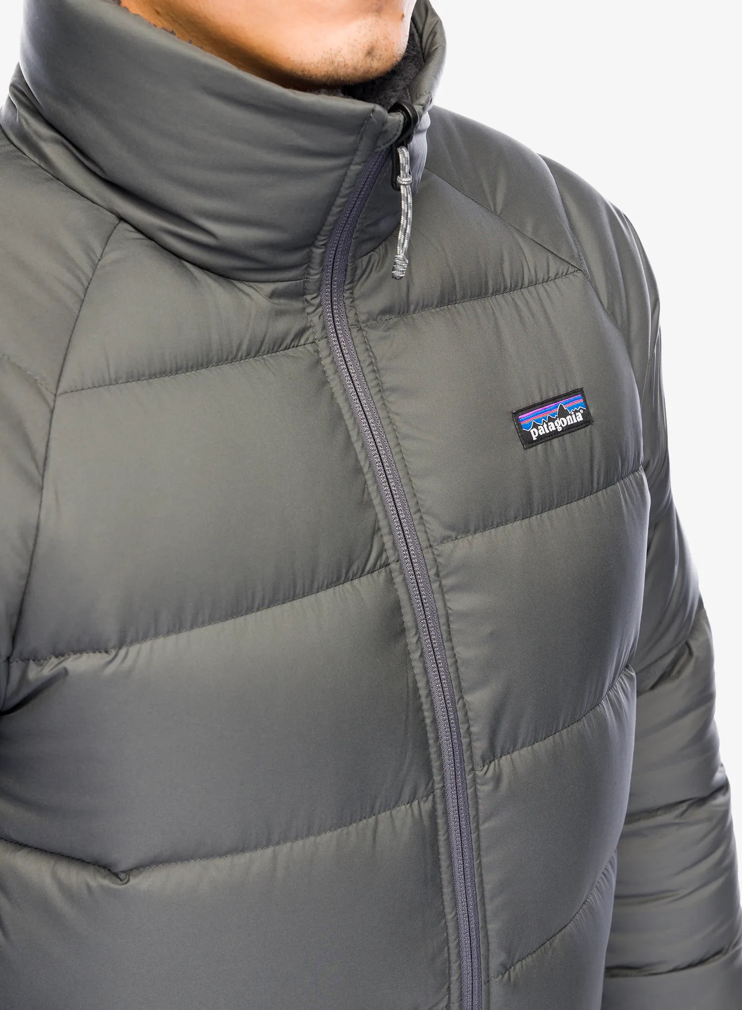 Пуховик Patagonia Reversible Silent Down Jacket - forge grey | 8a.ua
