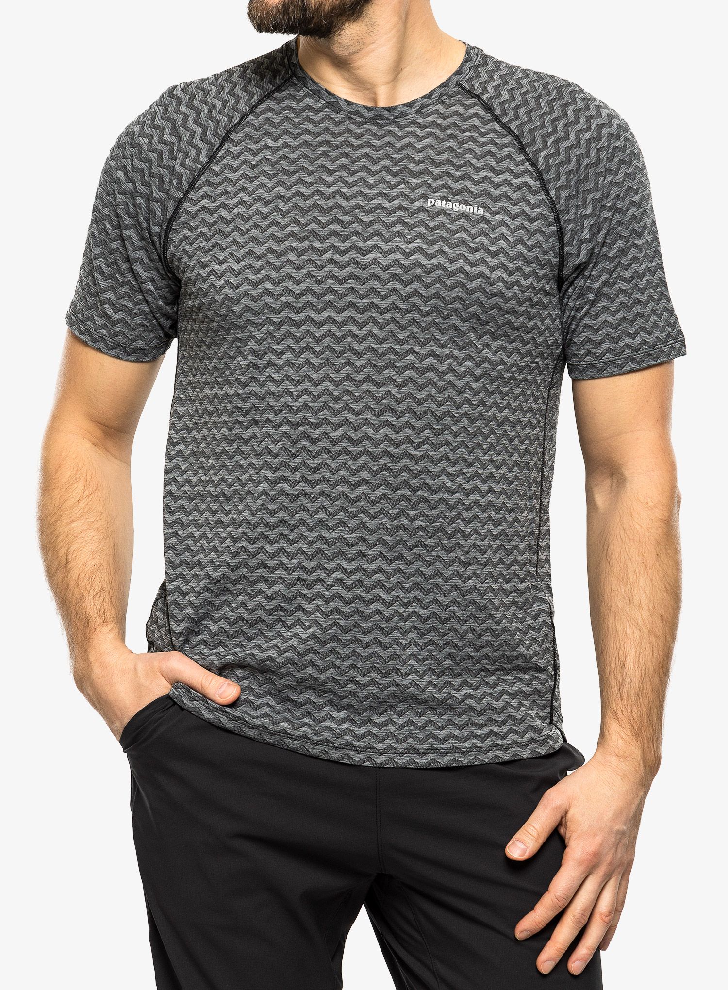 Футболка для бігу Patagonia Ridge Flow Shirt - black