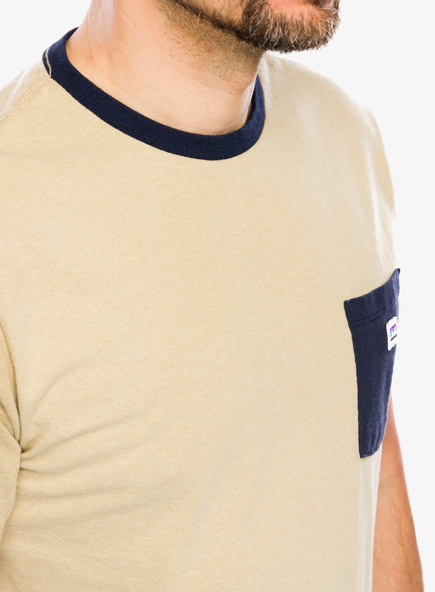 Футболка Patagonia Shop Sticker Pocket Responsibili-Tee - nautilus tan