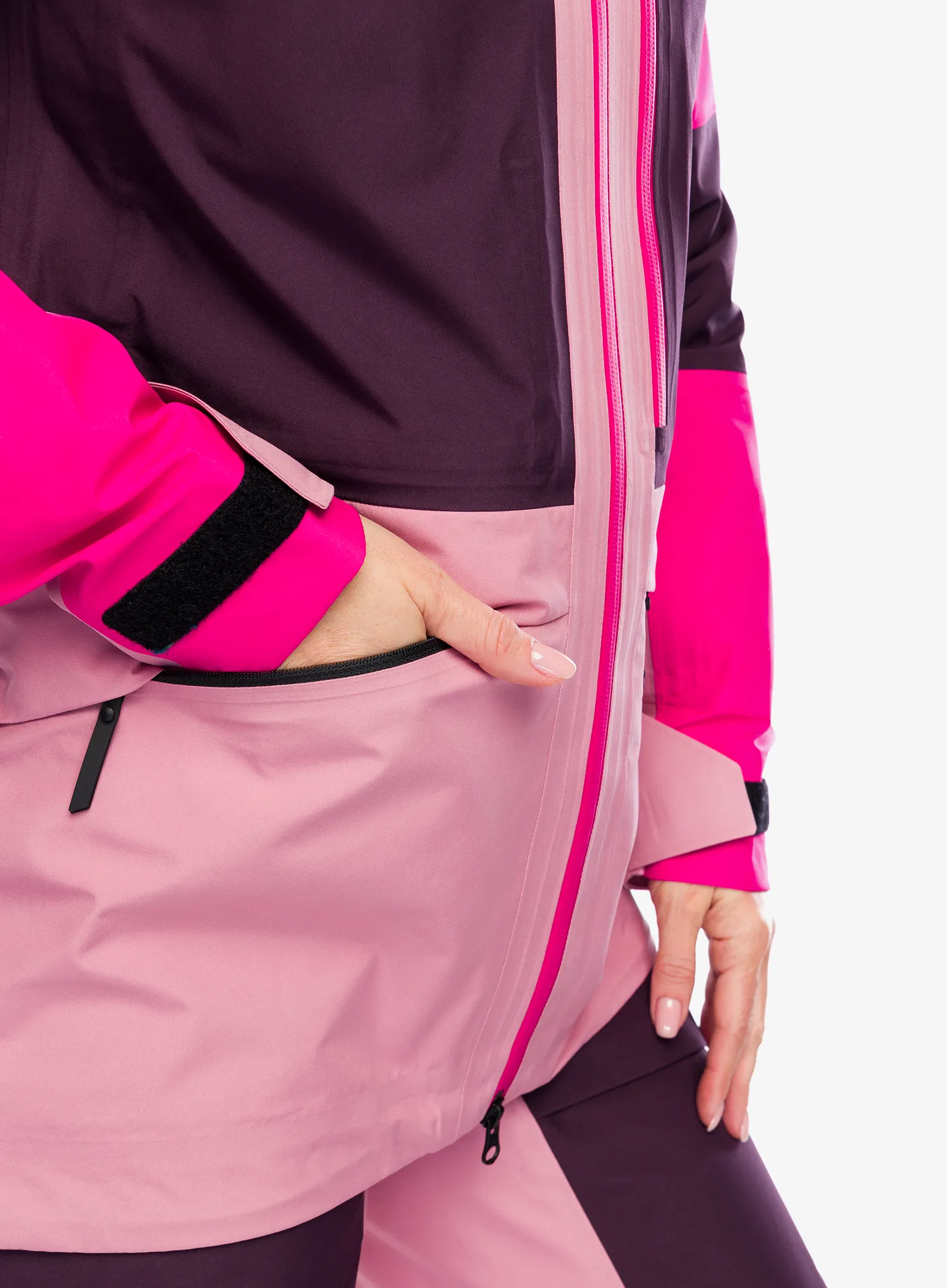 Куртка лижна жіноча Peak Performance Gravity GORE-TEX 3L Jacket - beetroot/purple/bitter root