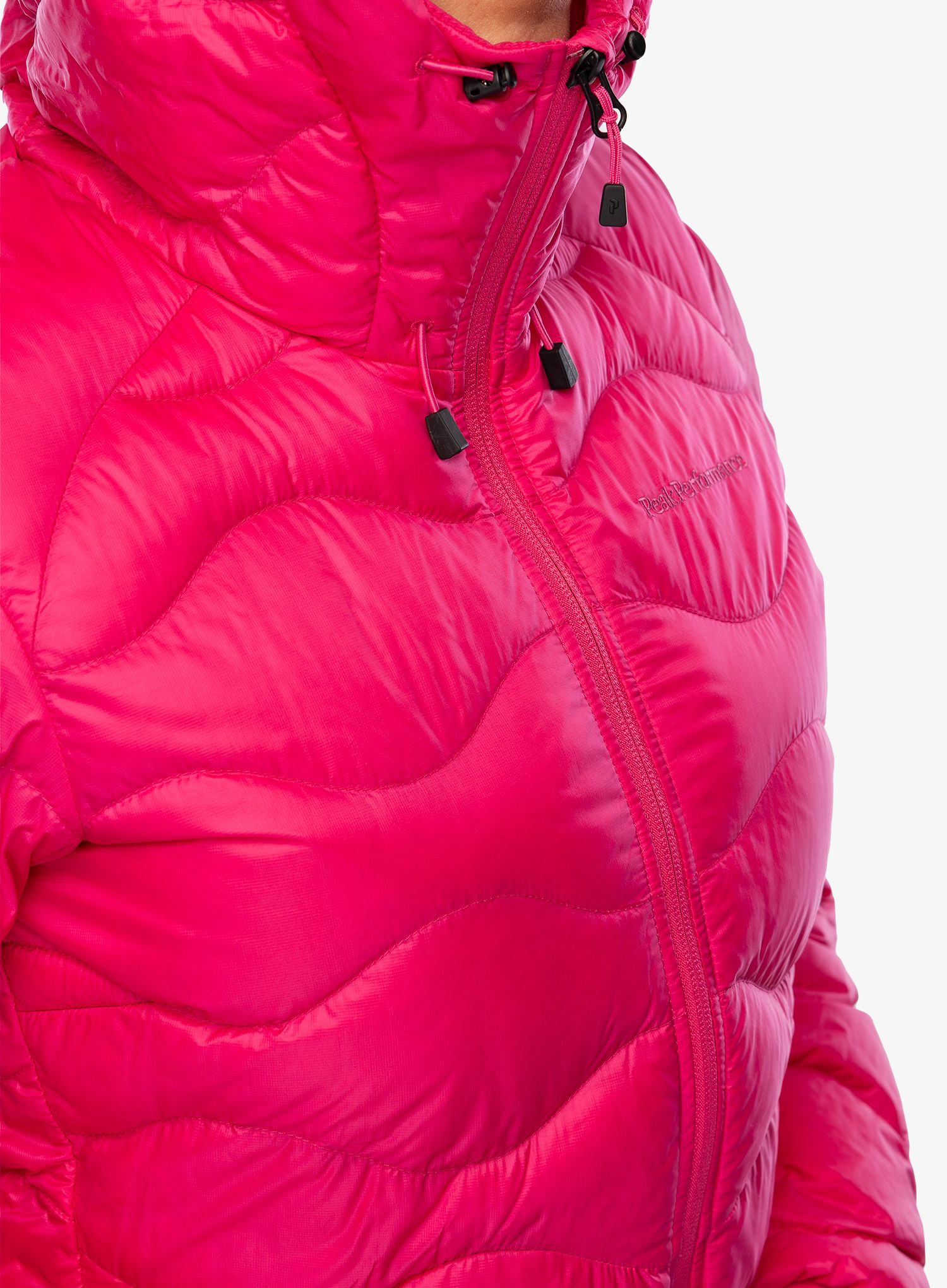 Пуховик жіноча Peak Performance Helium Down Hood Jacket - beetroot purple