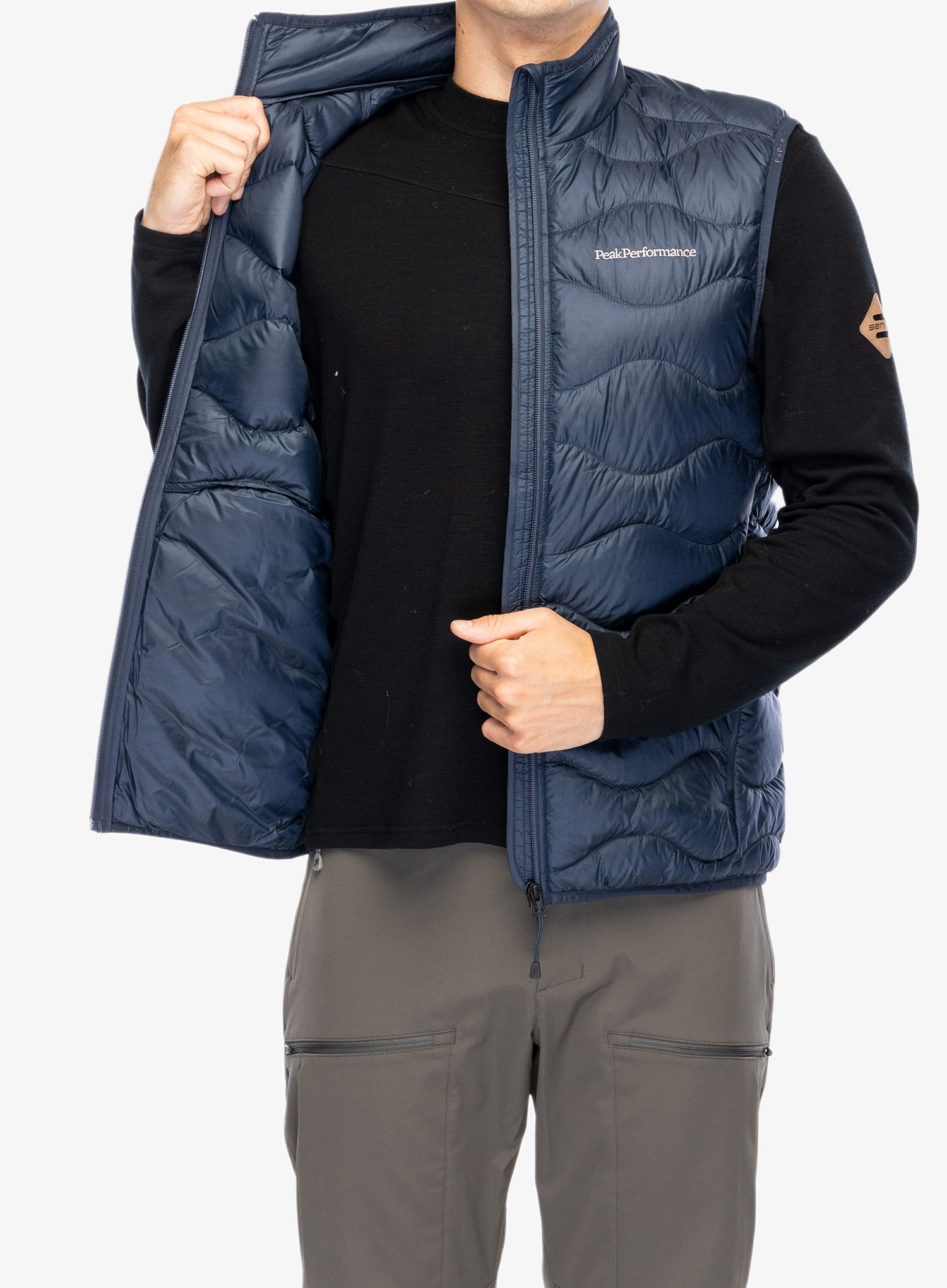 Жилет пуховий Peak Performance Helium Down Vest - blue shadow/shadow