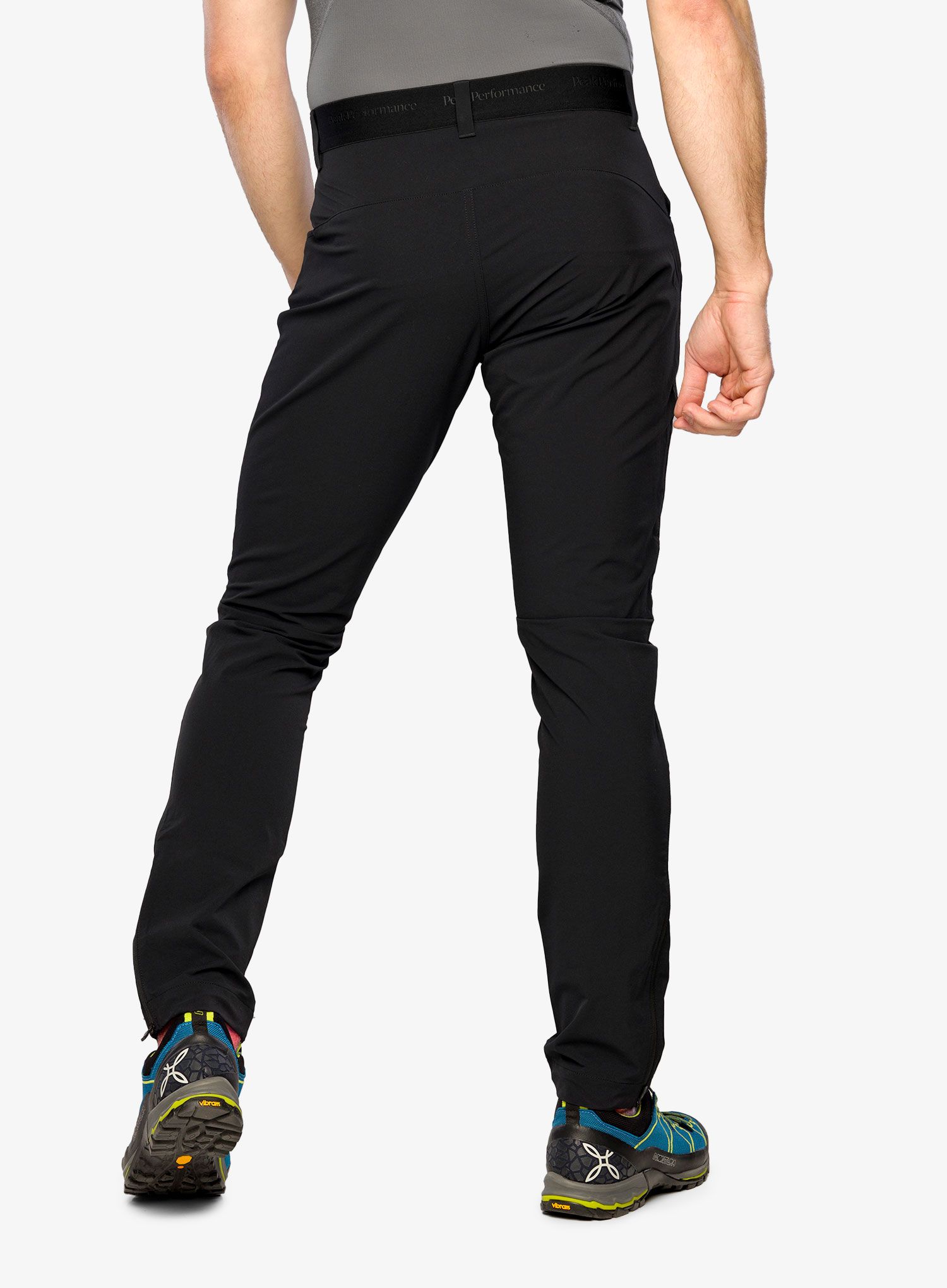 Штани softshell Peak Performance Light SS Scale Pants - black