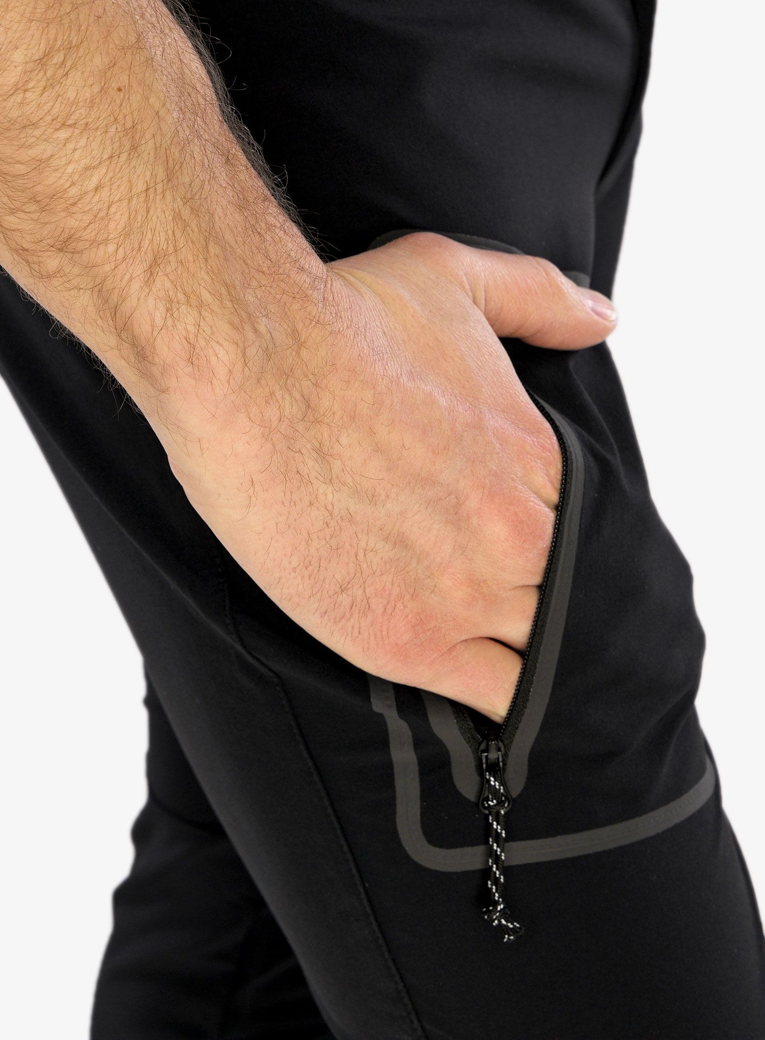Штани softshell Peak Performance Light SS Scale Pants - black