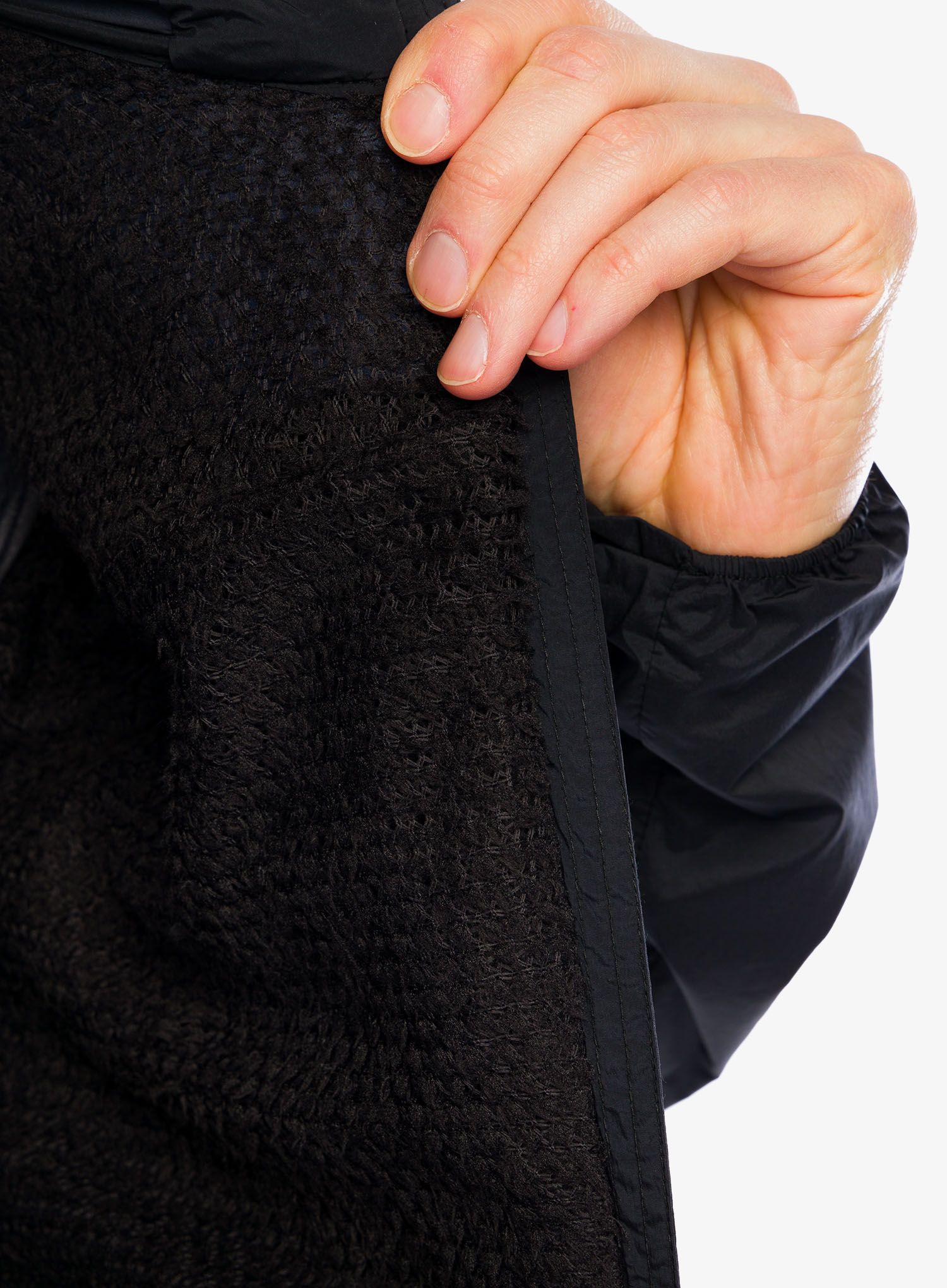 Куртка Peak Performance Vislight Alpha Jacket - black