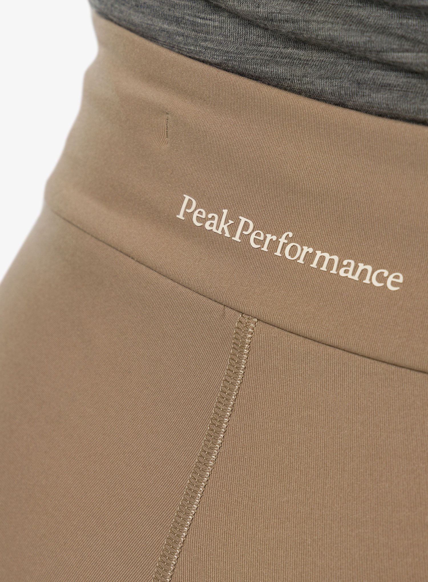 Легінси жіночі Peak Performance Vislight Track Tights - avid beige