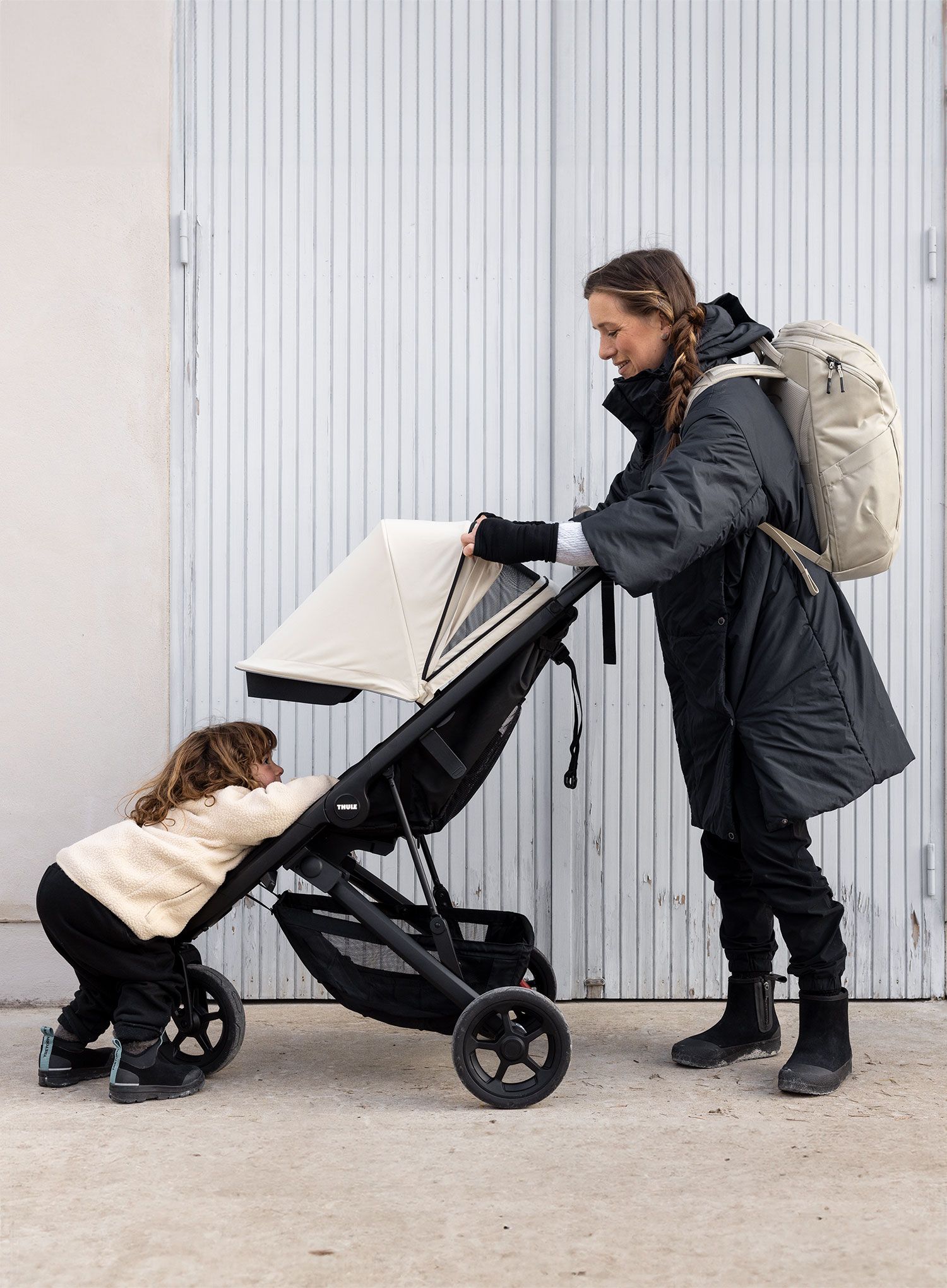 Рюкзак для ноутбука Thule Chasm Laptop Backpack 26 L - soft sand