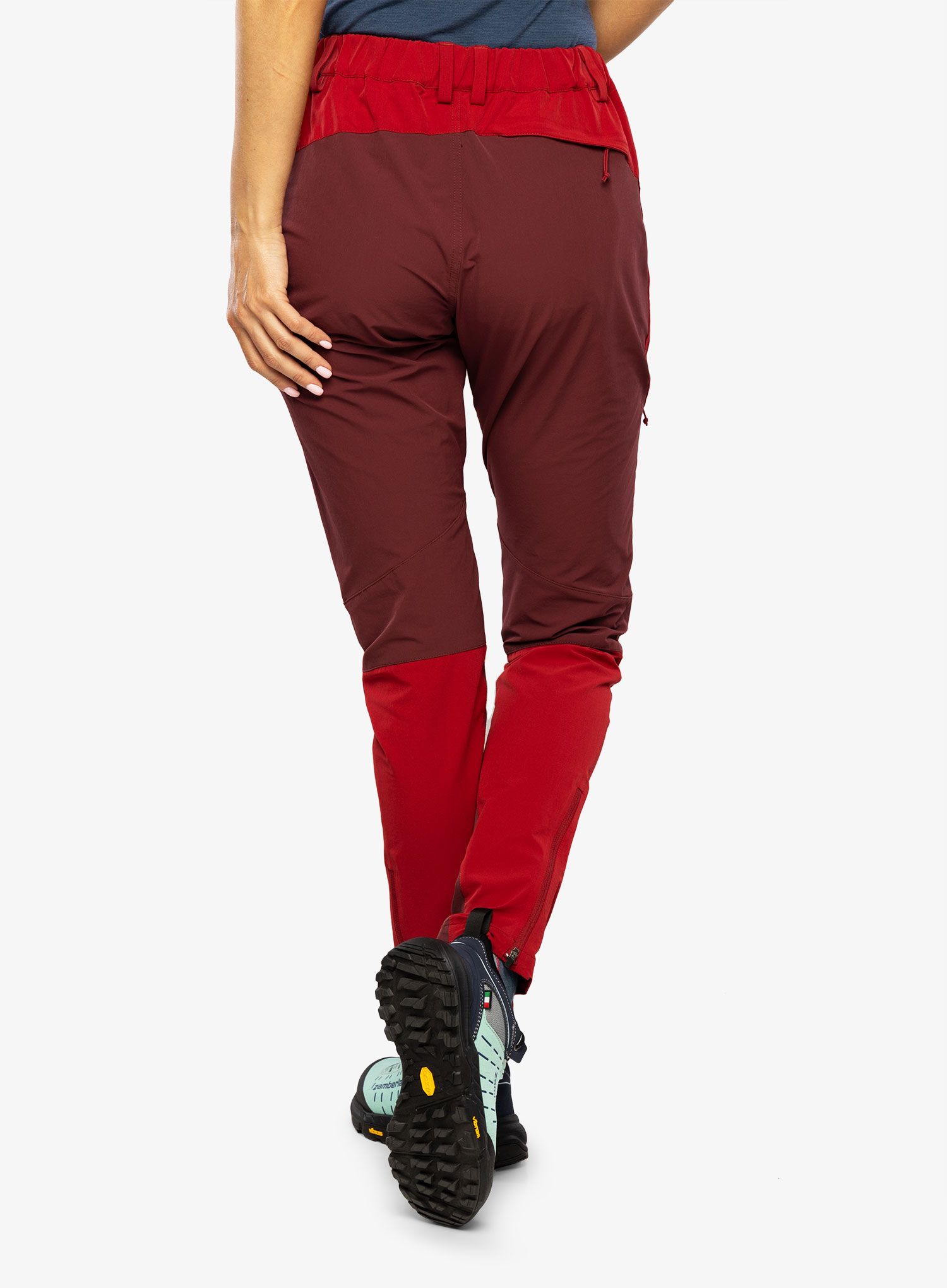 Штани жіночі Rab Torque Mountain Pants - crimson/deep heather