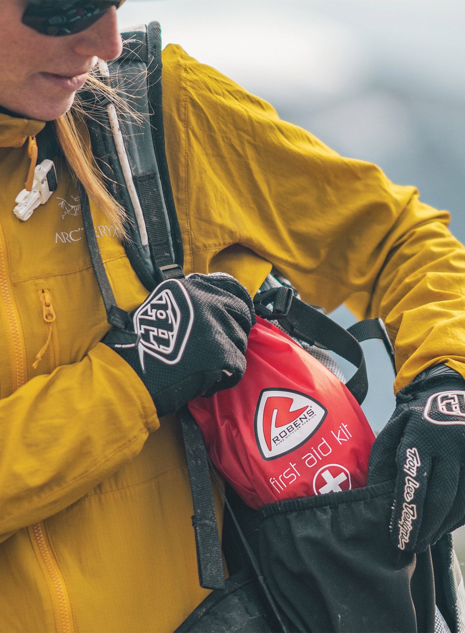 Аптечка туристична Robens Outsite First Aid Kit - fire red