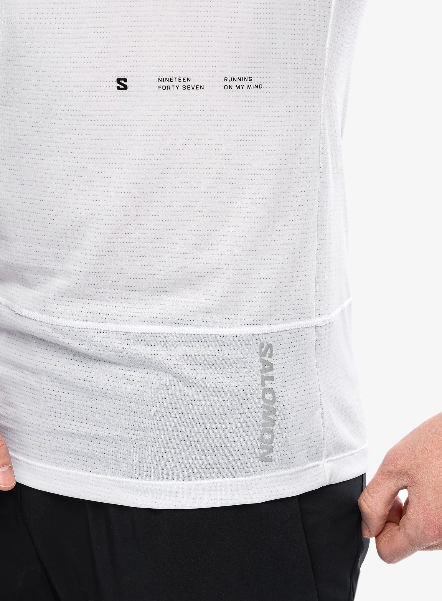 Футболка для бігу Salomon Cross Run Tank GFX - white