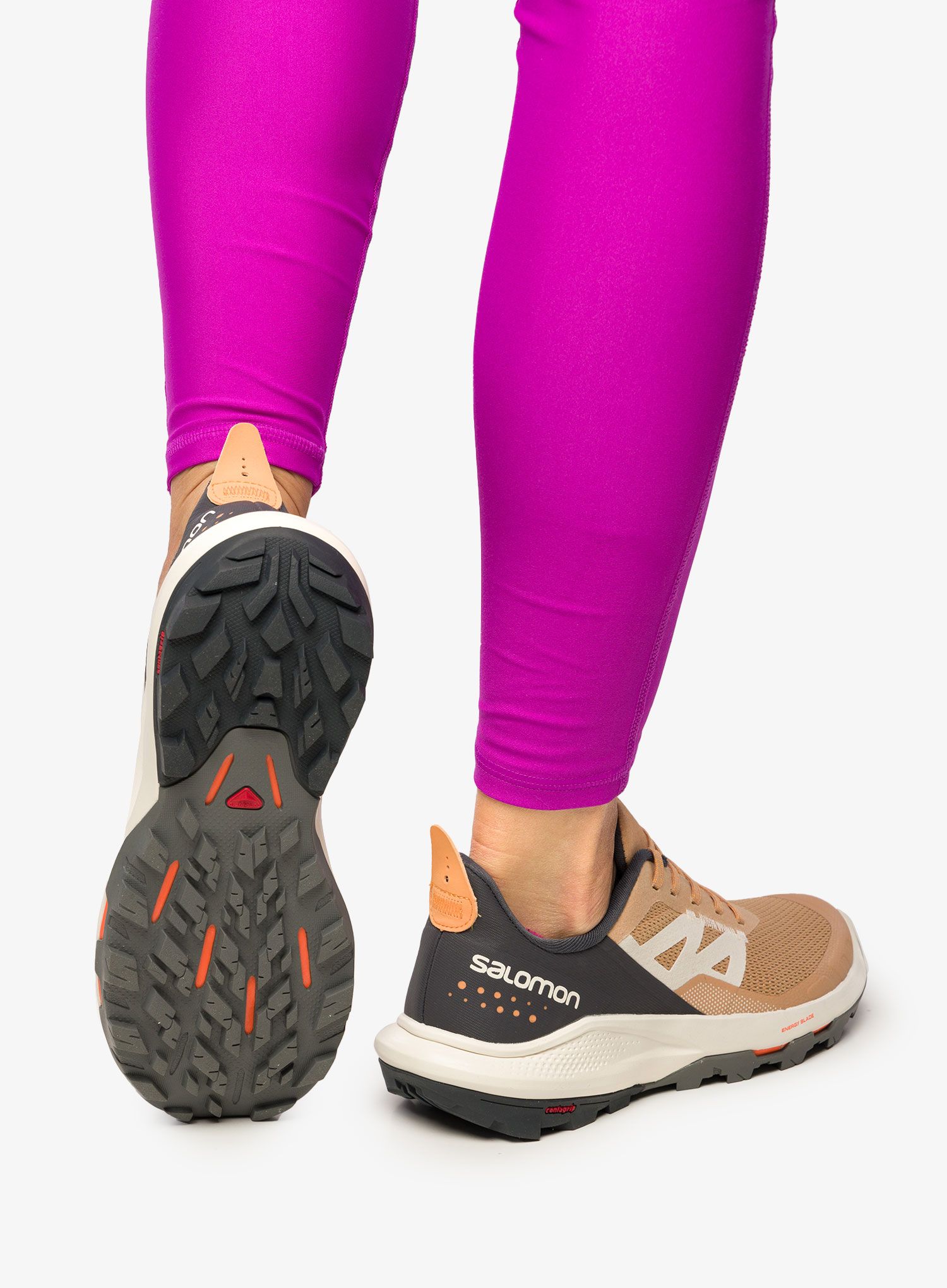 Черевики туристичні жіночі Salomon Outpulse - fenugreek/ebony/blz or