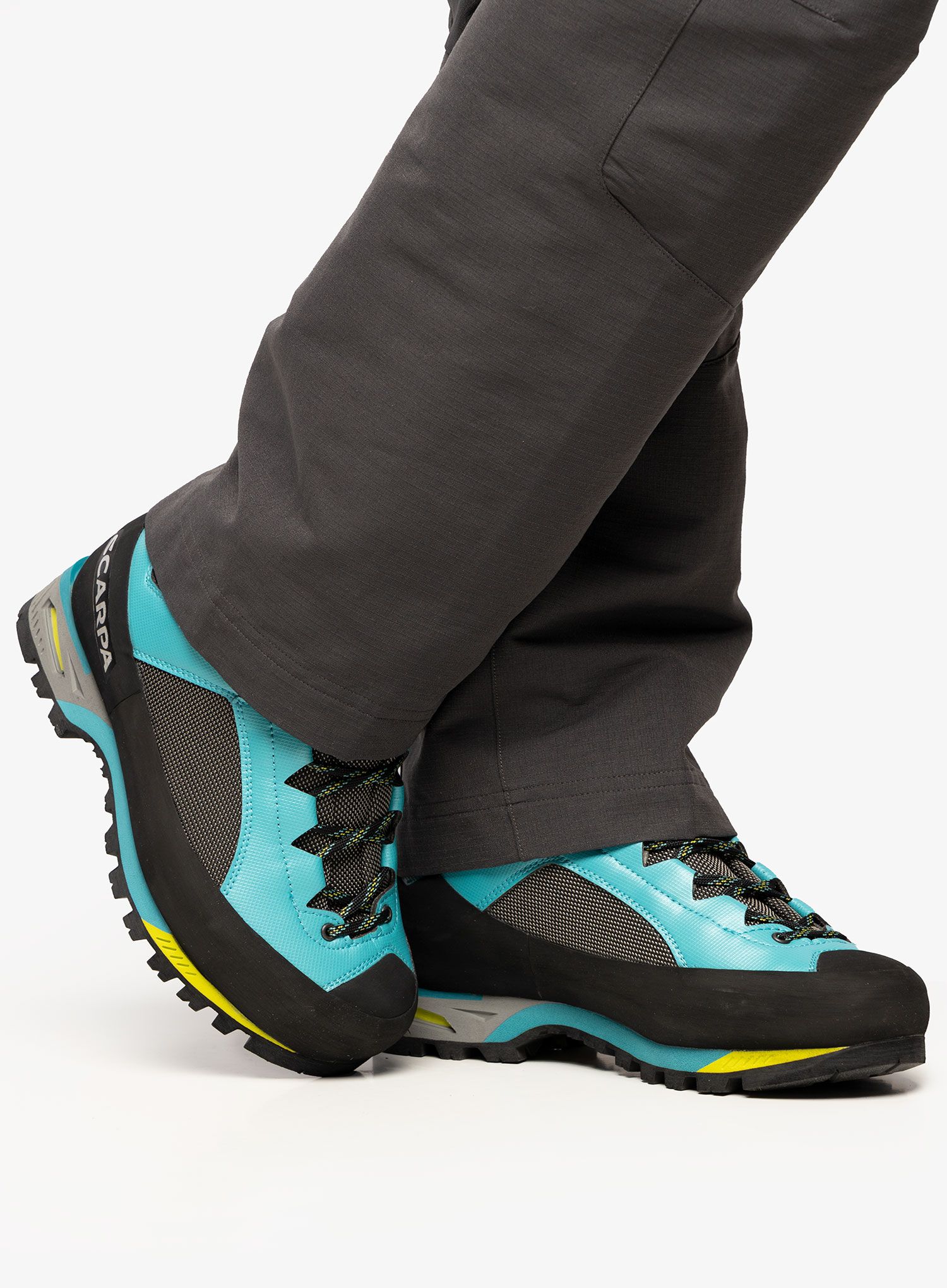 Черевики високогірні жіночі Scarpa Charmoz HD - shark/maldive