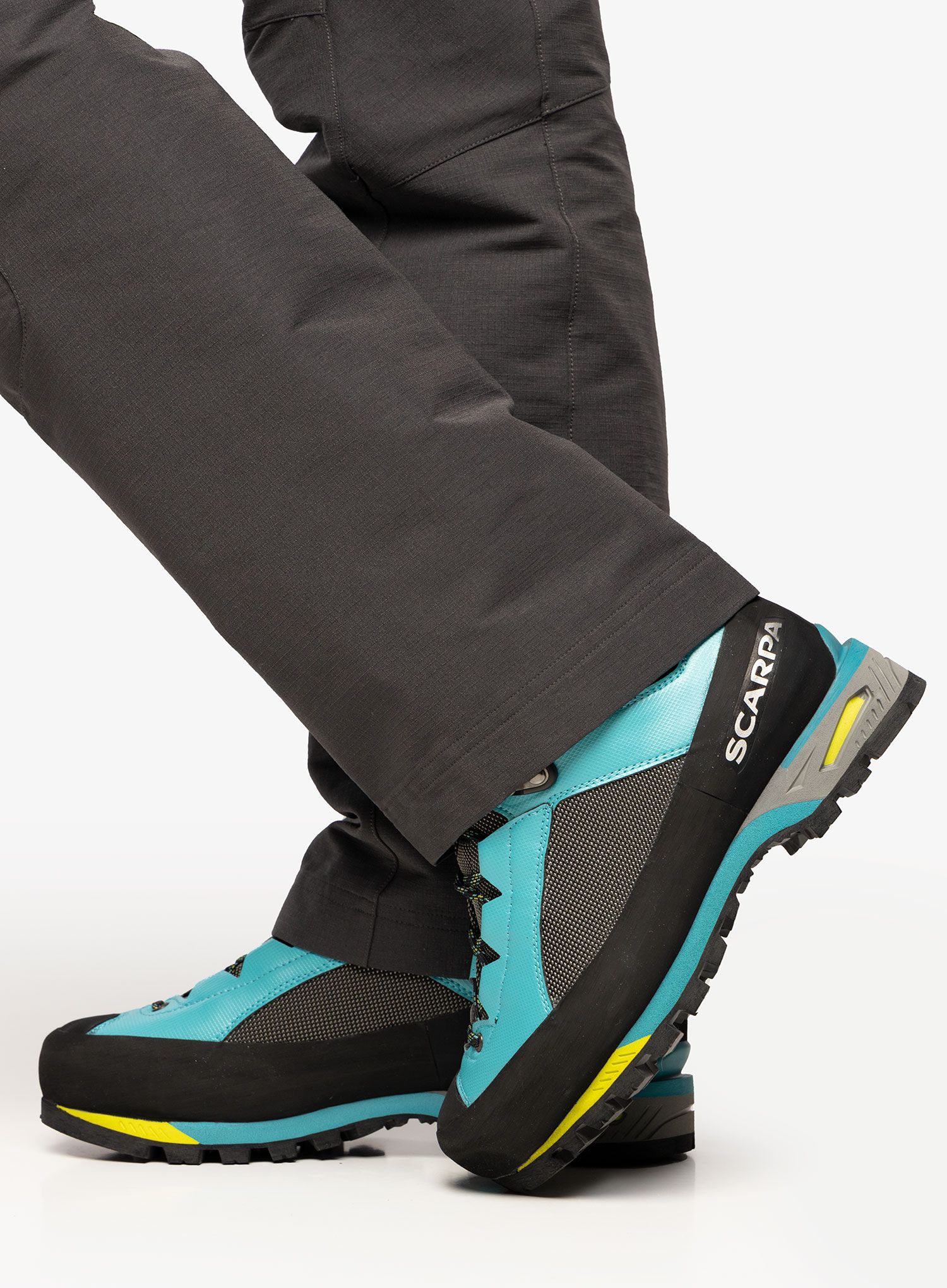 Черевики високогірні жіночі Scarpa Charmoz HD - shark/maldive