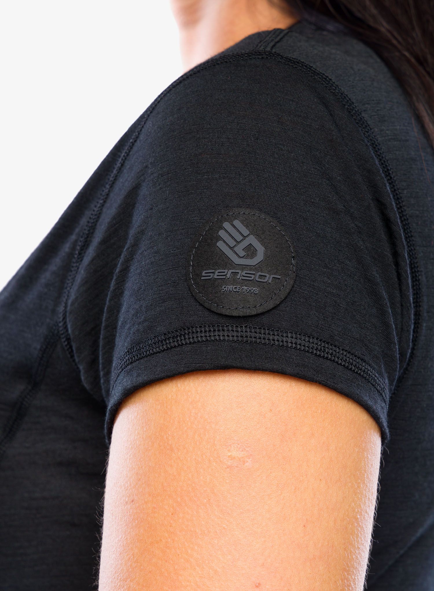 Футболка з мериноса жіноча Sensor Merino Air Tee SS - black