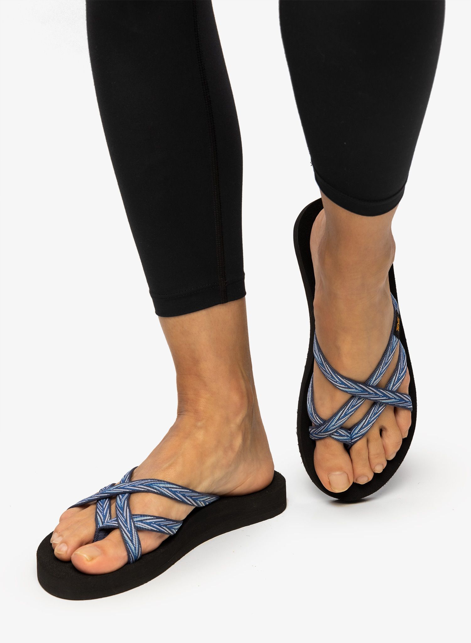 Шльопанці жіночі Teva Olowahu - palms indigo
