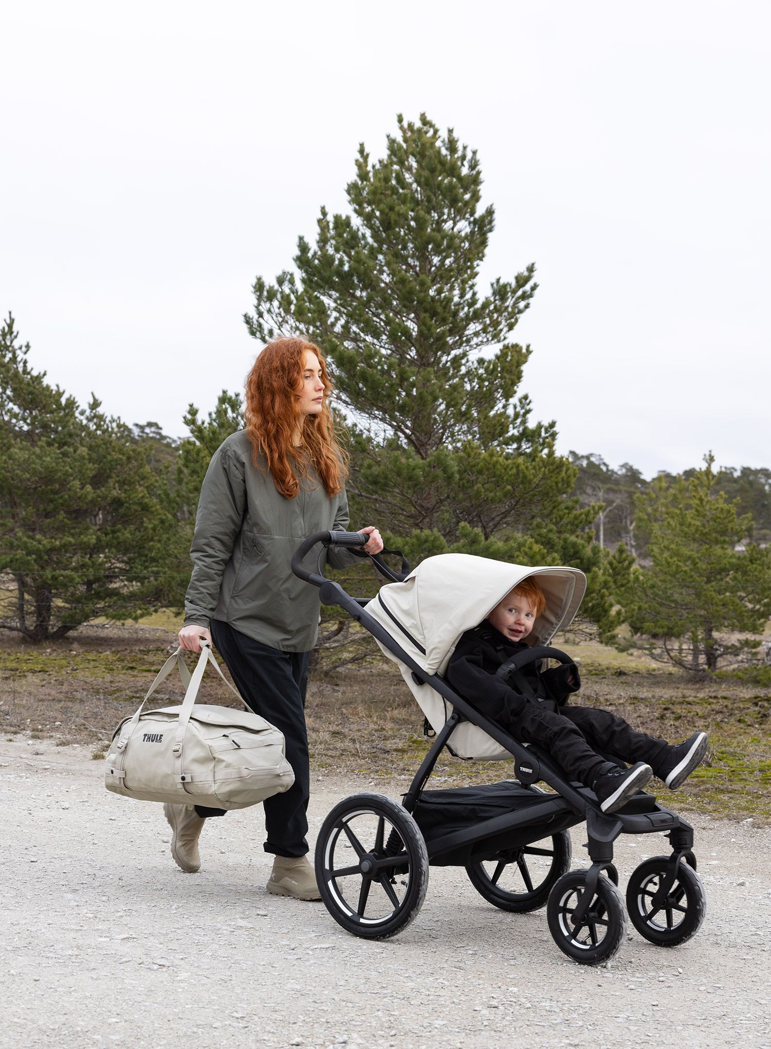 Сумка для подорожей Thule Chasm 70 L - sand