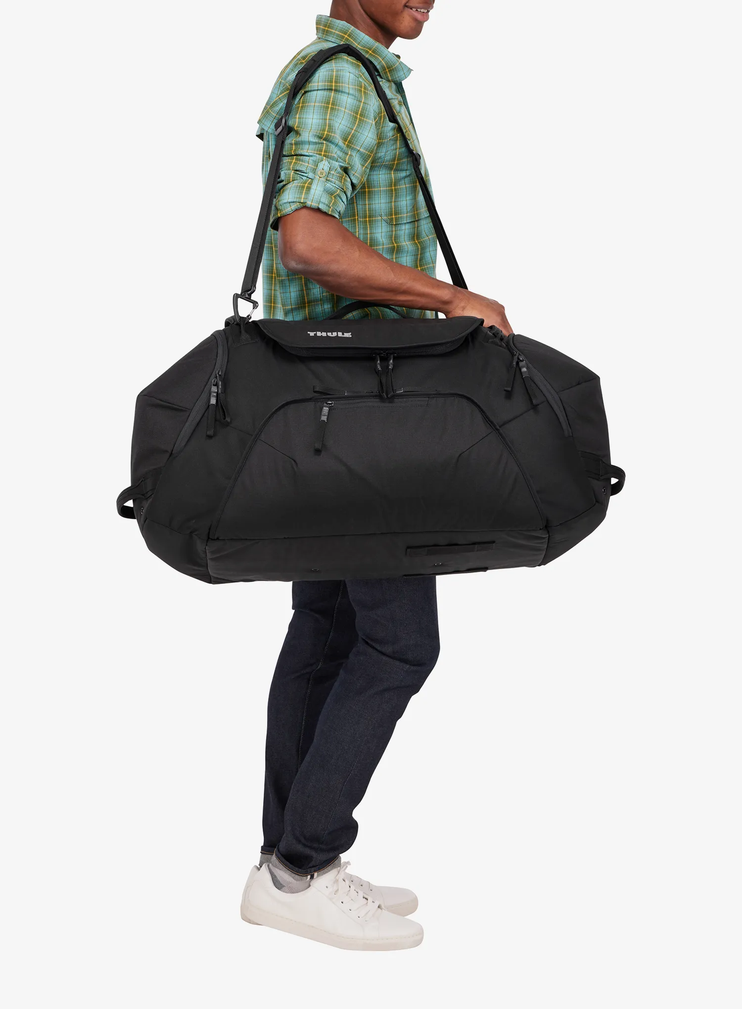 Сумка для подорожей Thule Roundtrip Snow Duffel 80 L - black