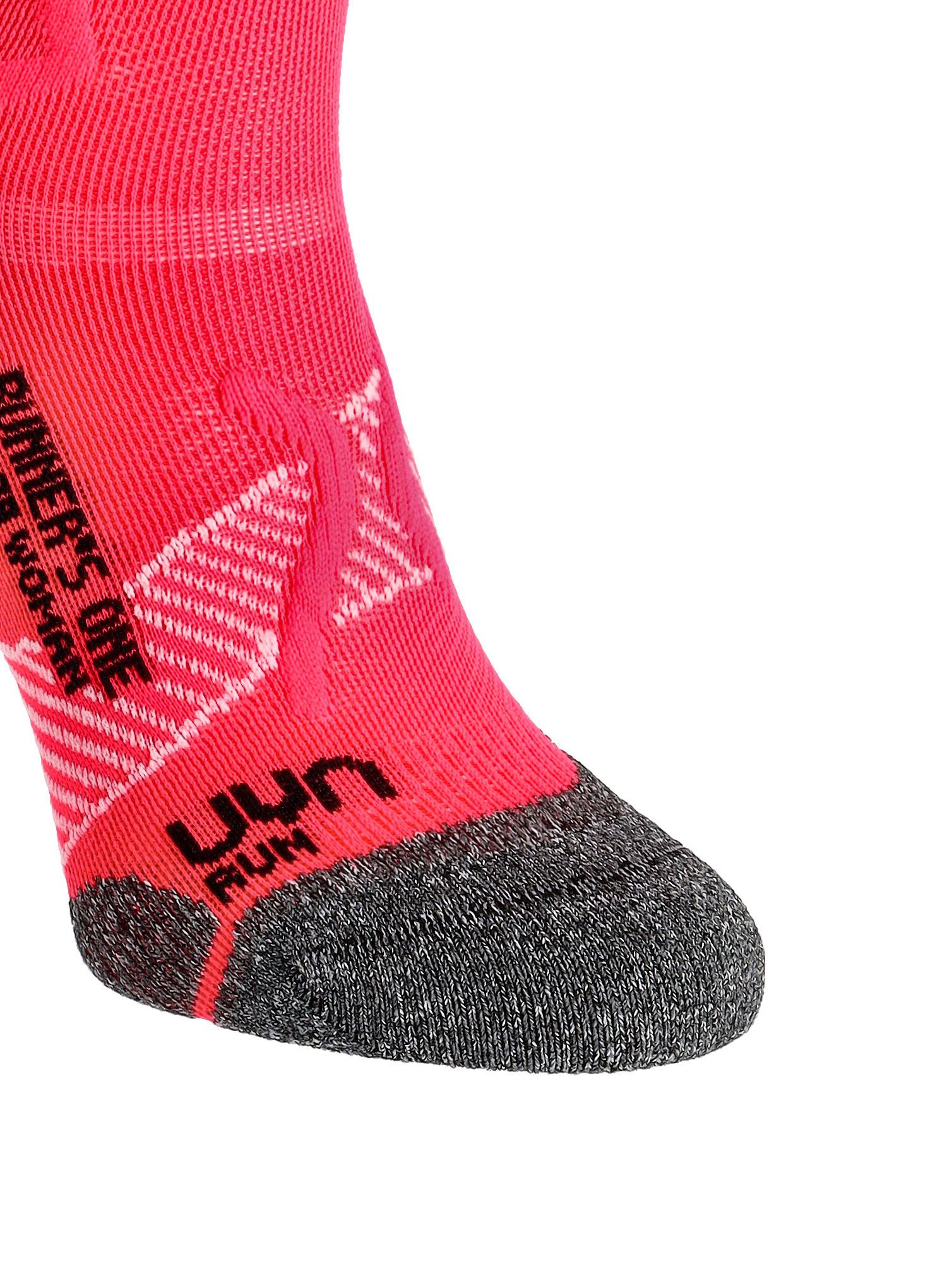 Шкарпетки для бігу жіночі UYN Runner's One Short Socks - pink/black