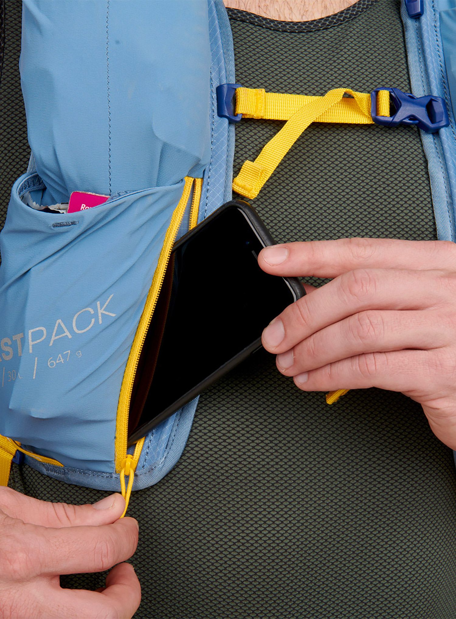 Рюкзак спортивний Ultimate Direction Fastpack 30 - fog