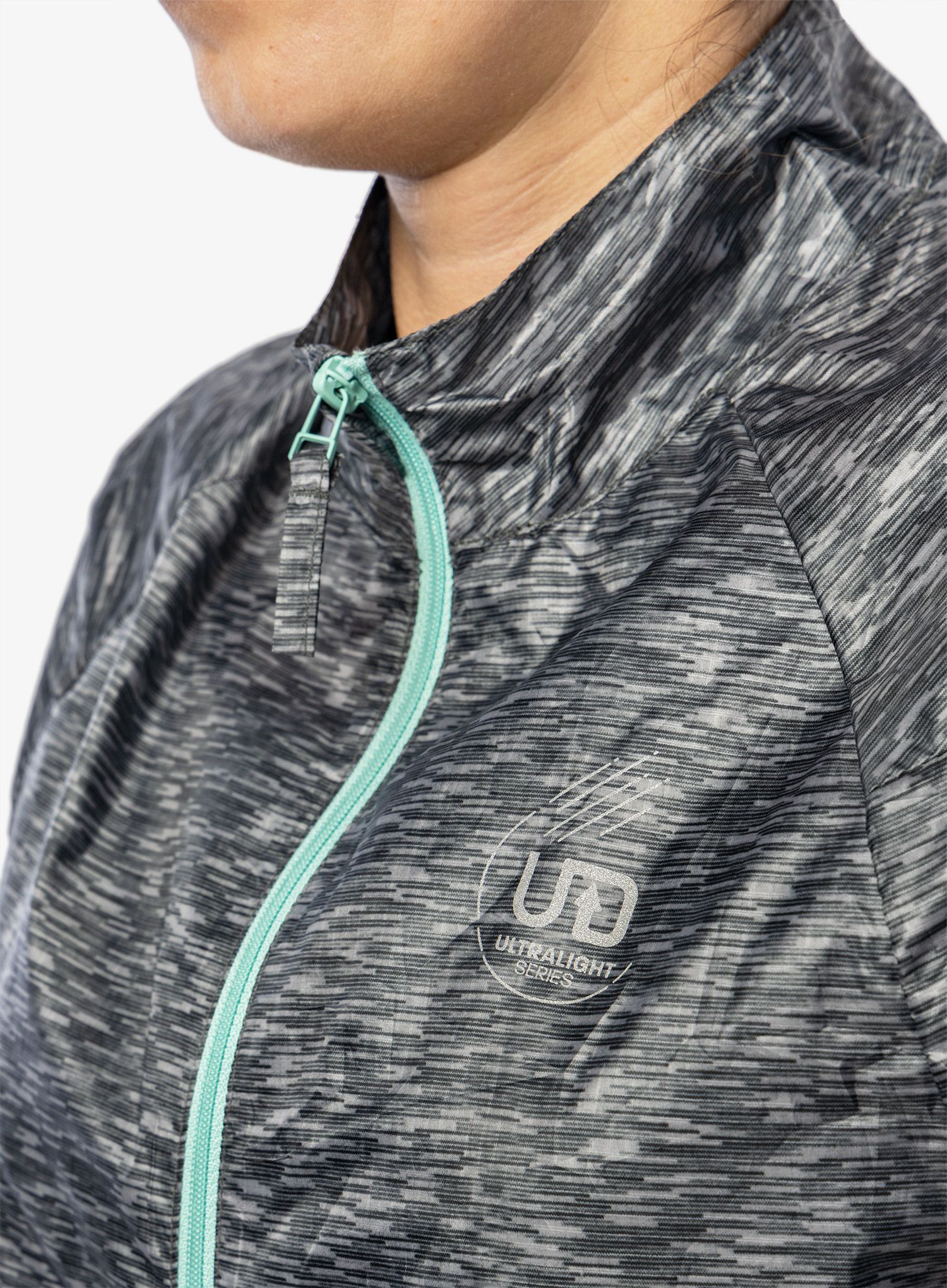 Куртка для бігу жіноча Ultimate Direction Ventro Windshell - hth.grey