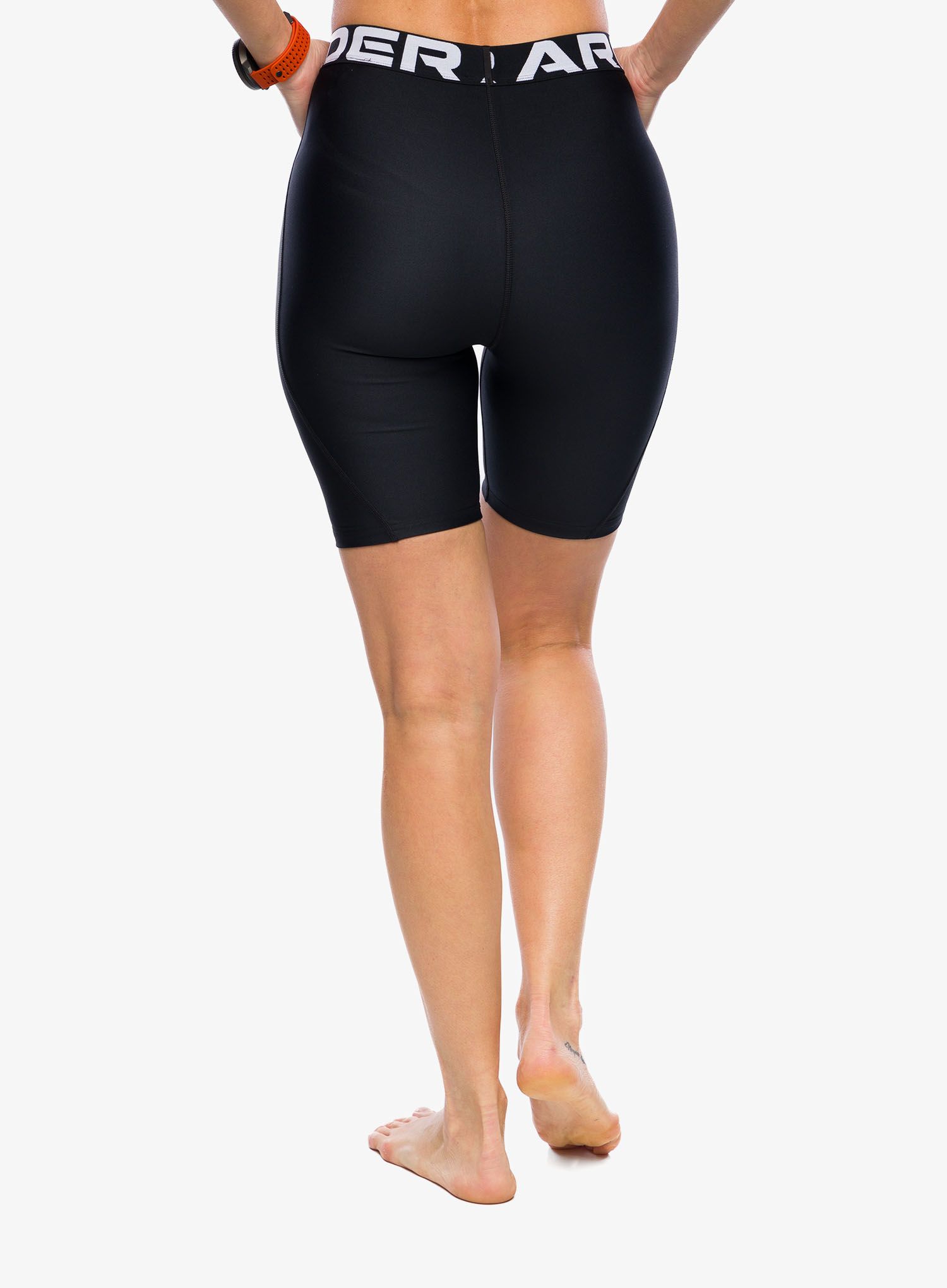 Шорти для тренувань жіночі Under Armour HeatGear Authentics 8 inch Short - black/white