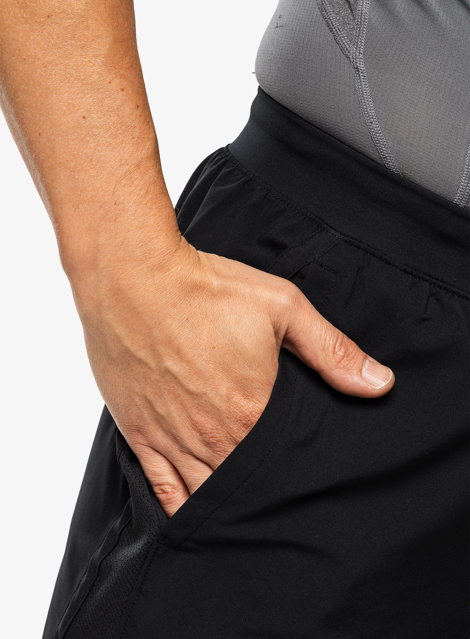 Шорти для бігу Under Armour Launch 2in1 7in Shorts - black/black/refective