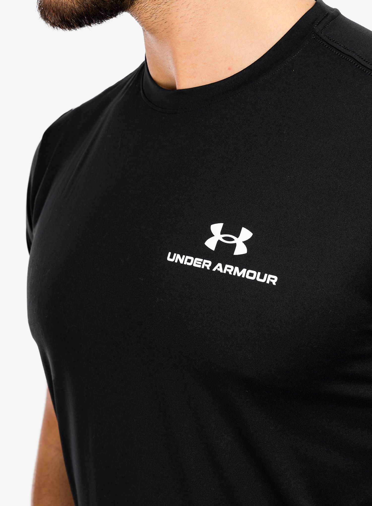 Швидковисихаюча футболка Under Armour Rush Energy SS - black/white